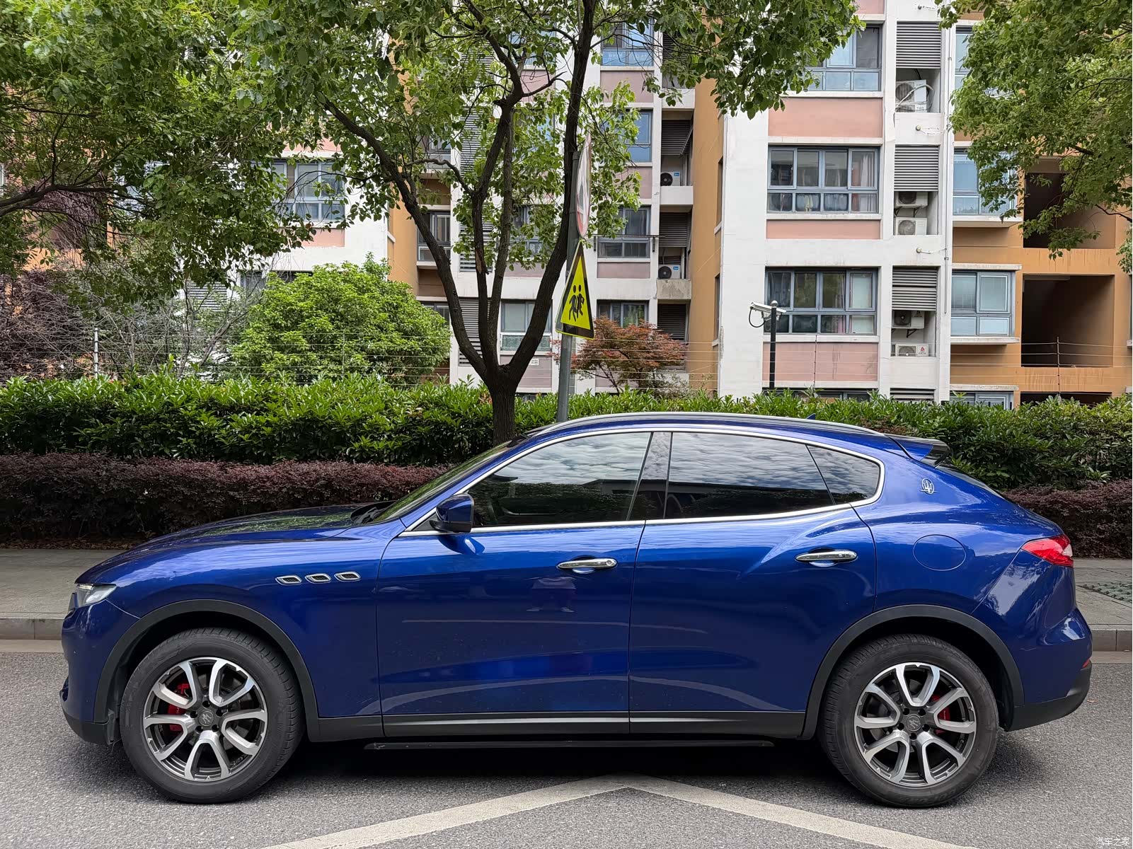 Maserati Levante, 2018 все фото