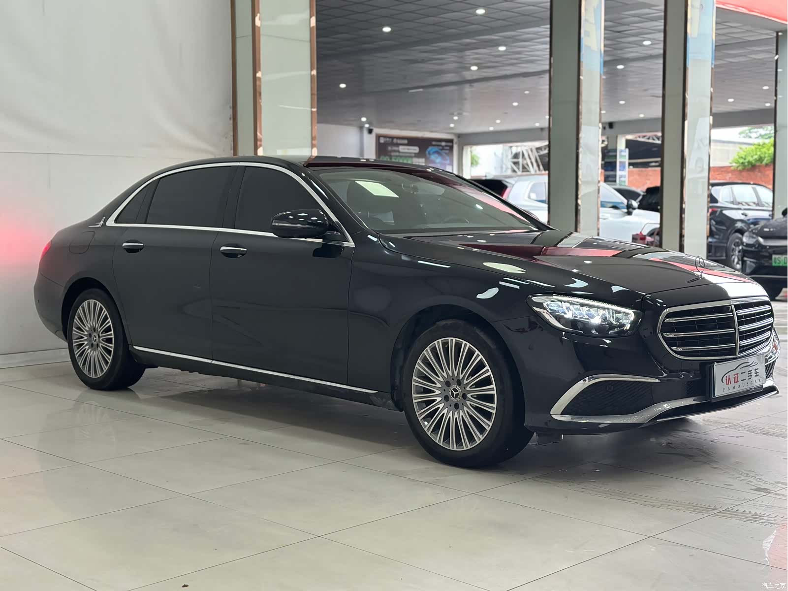 Mercedes-Benz E-Class, 2022 3