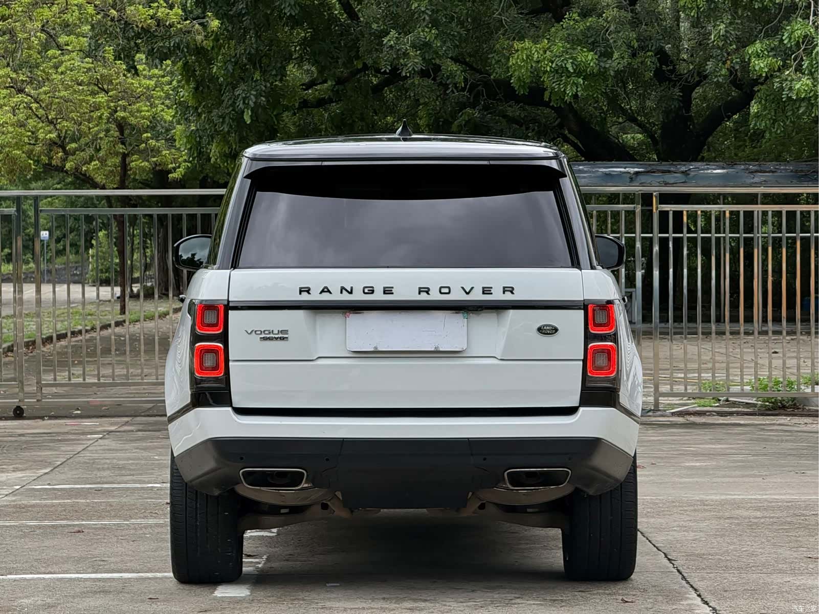 Land Rover Range Rover, 2020 12
