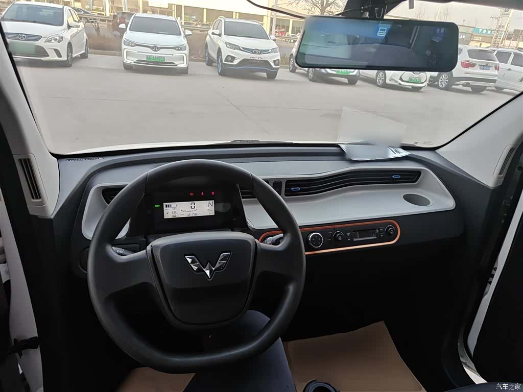 Wuling MINIEV, 2023 10