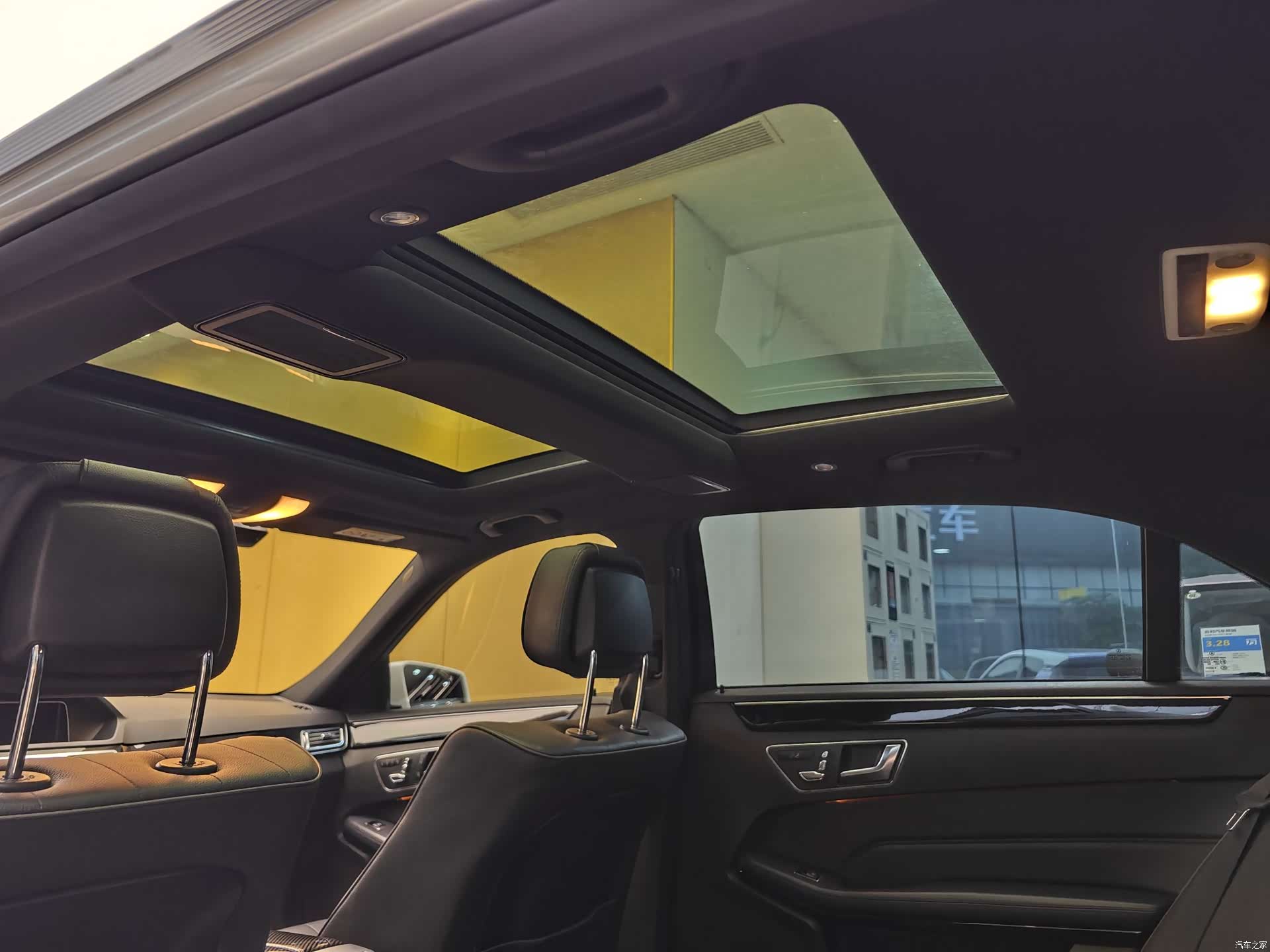 Mercedes-Benz E-Class, 2015 24
