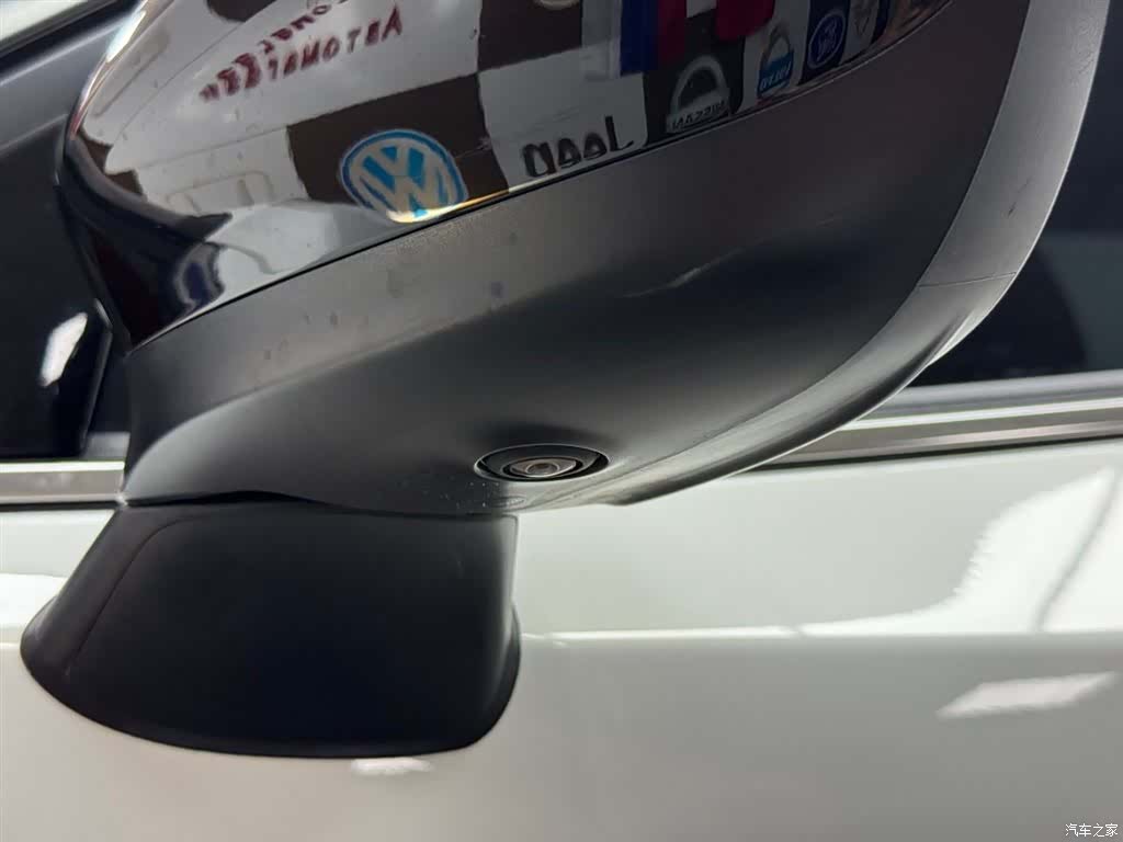 Mazda CX-4, 2023 17