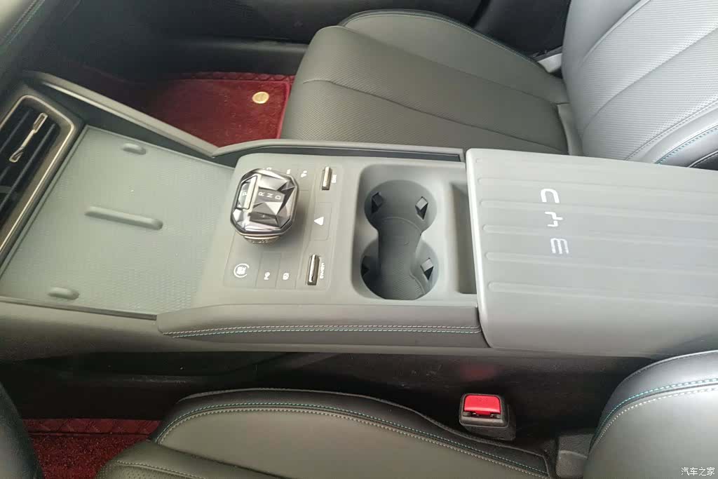 BYD Qin, 2025 16