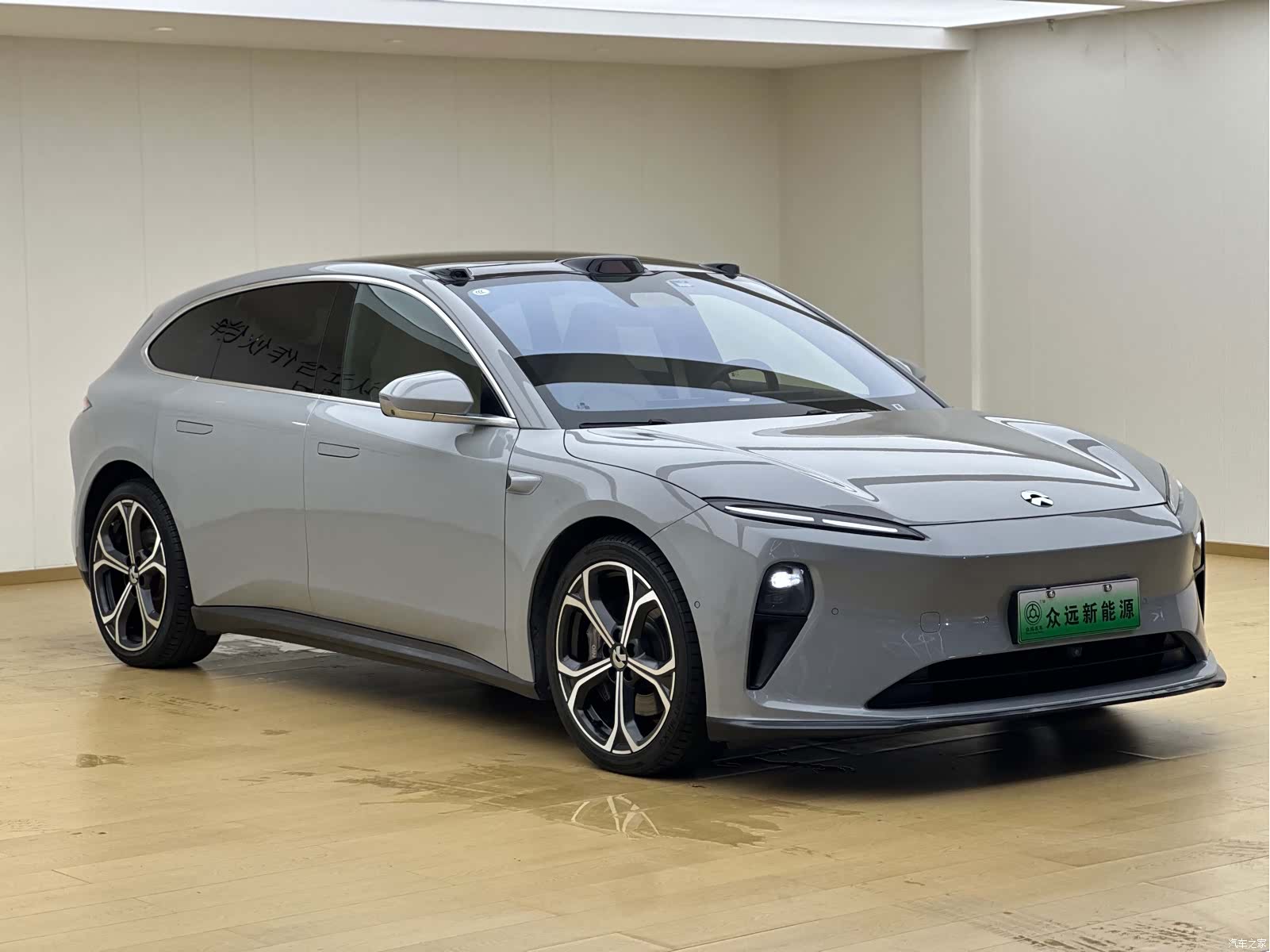 NIO ET5, 2023 все фото