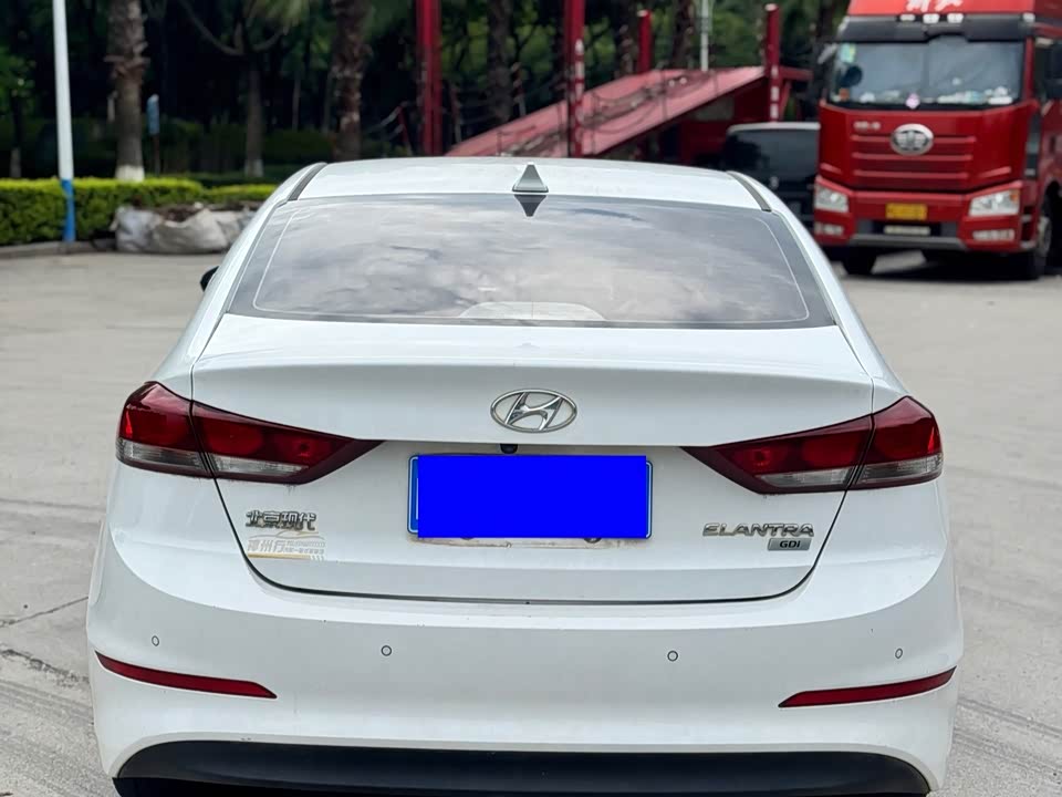 Hyundai Lead Hyundai Lead