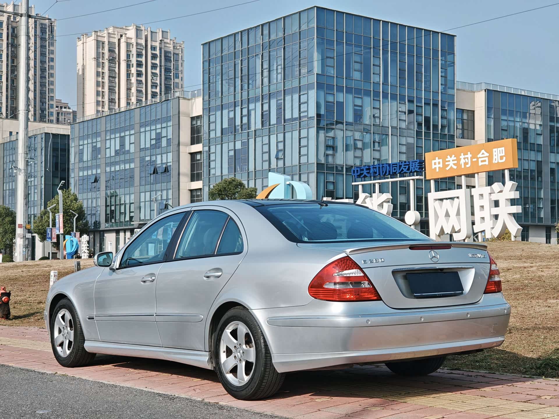 Mercedes-Benz E-Class, 2006 19