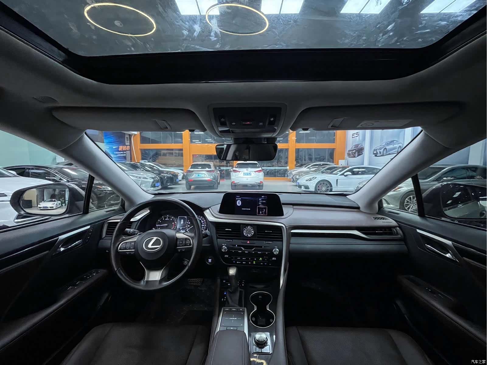 Lexus RX, 2020 10