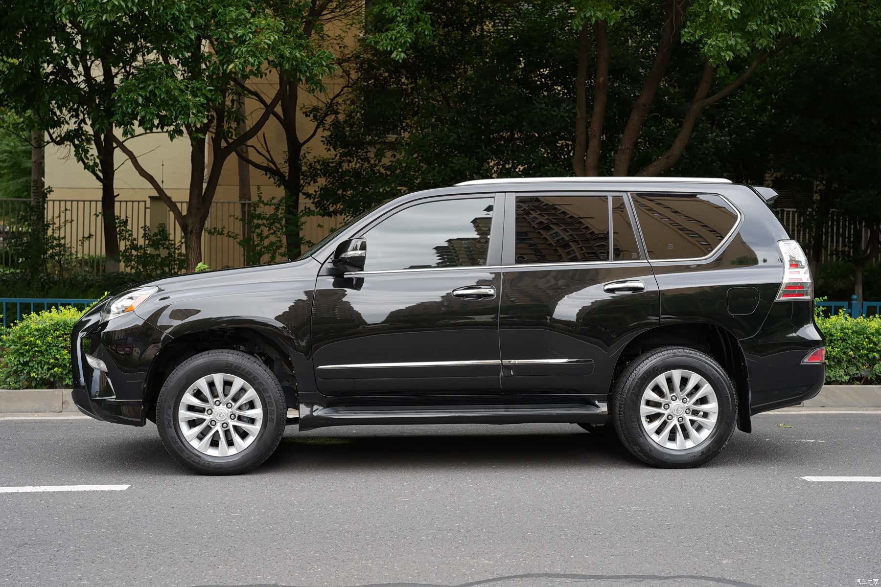 Lexus GX, 2014 13