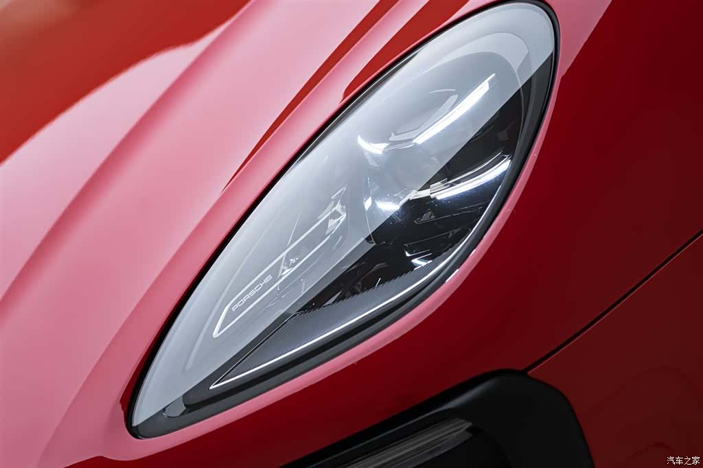 Porsche Macan, 2023 все фото