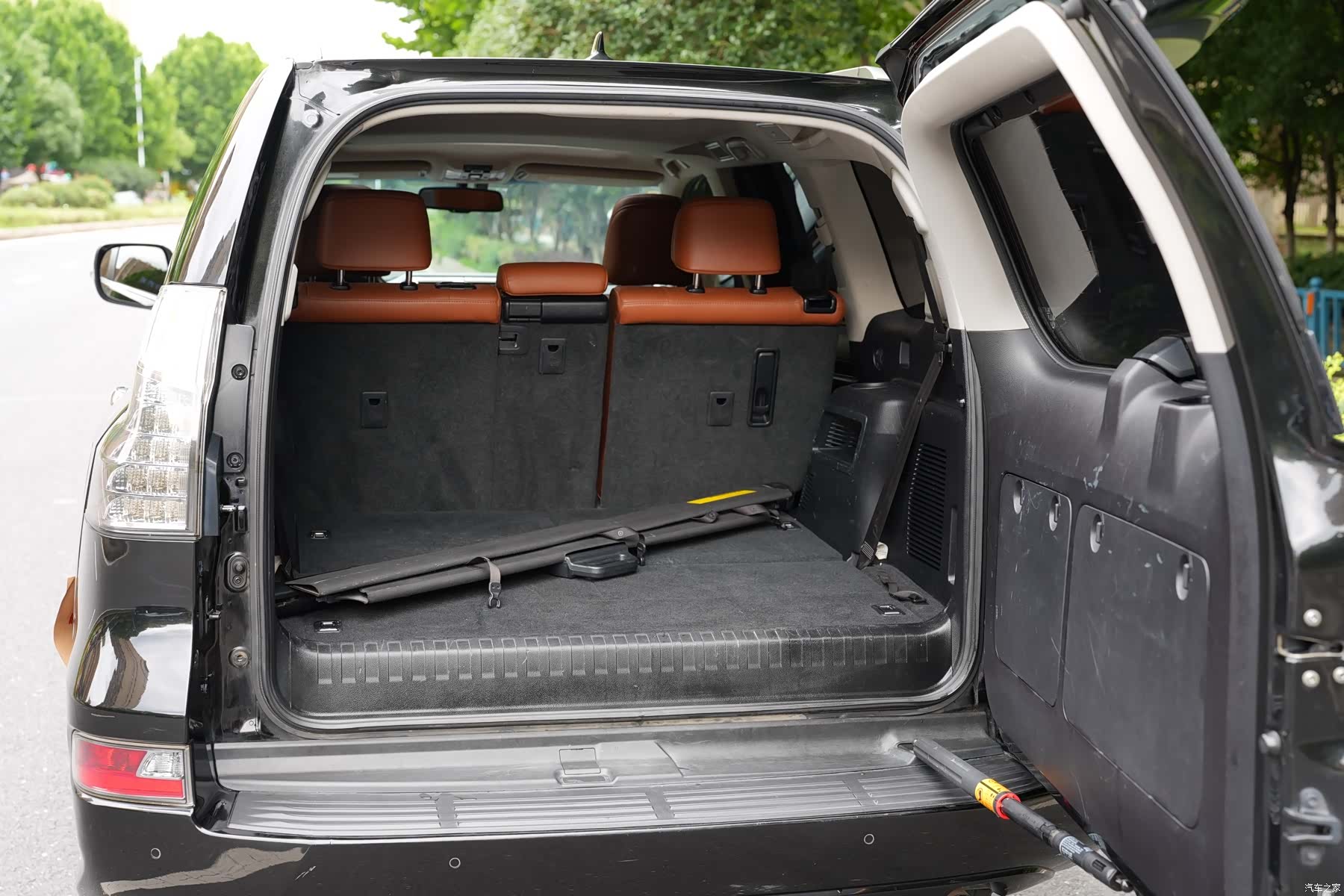 Lexus GX, 2014 21