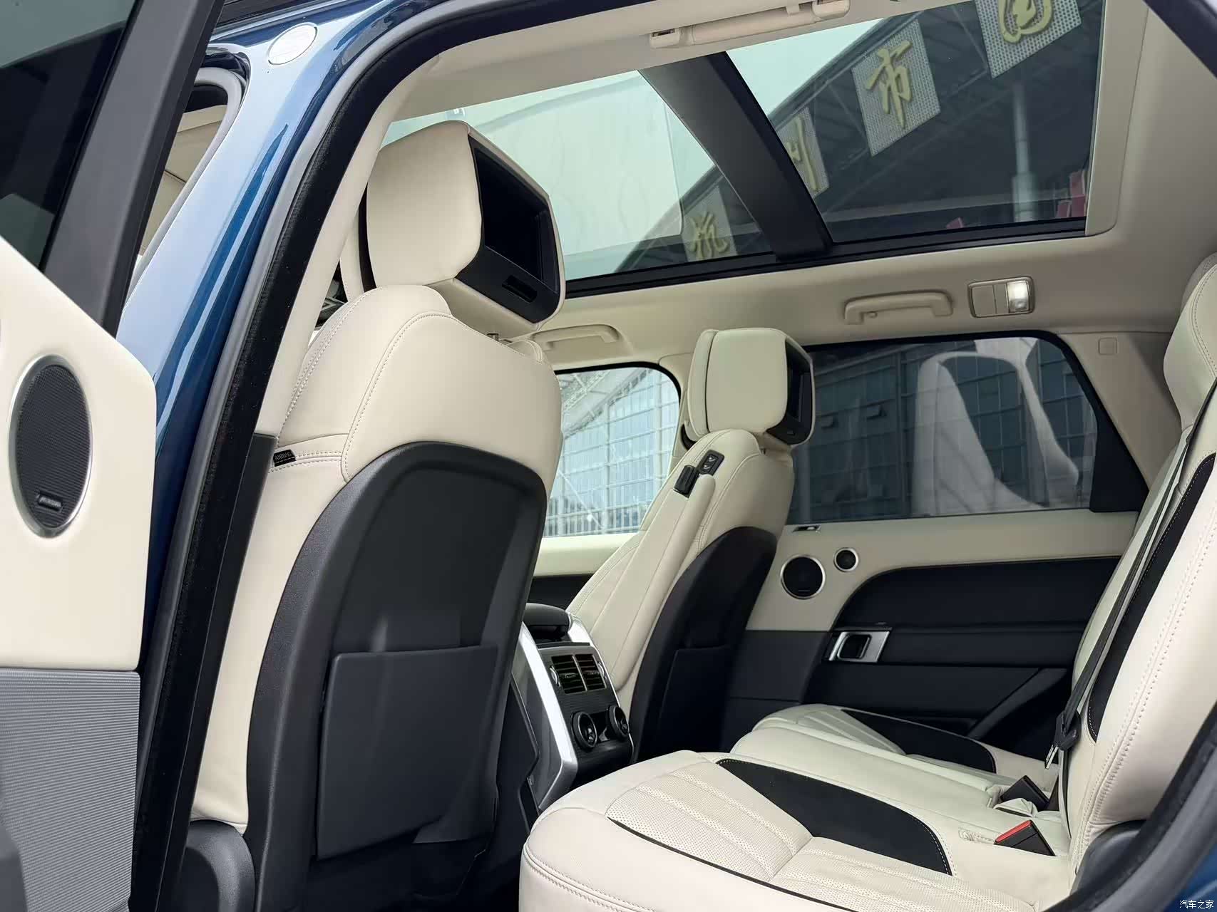 Land Rover Range Rover, 2022 12