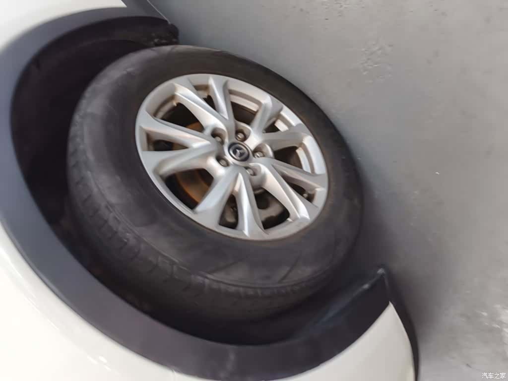 Mazda CX-4, 2018 23