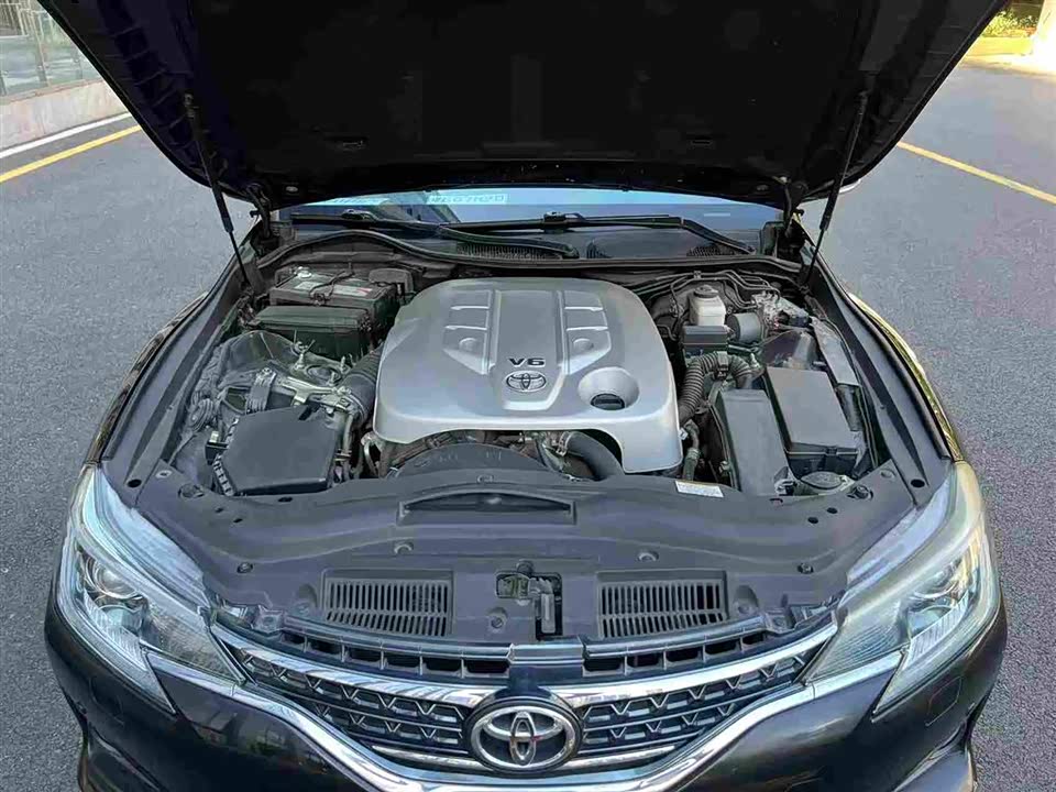 Toyota Reiz Toyota Reiz