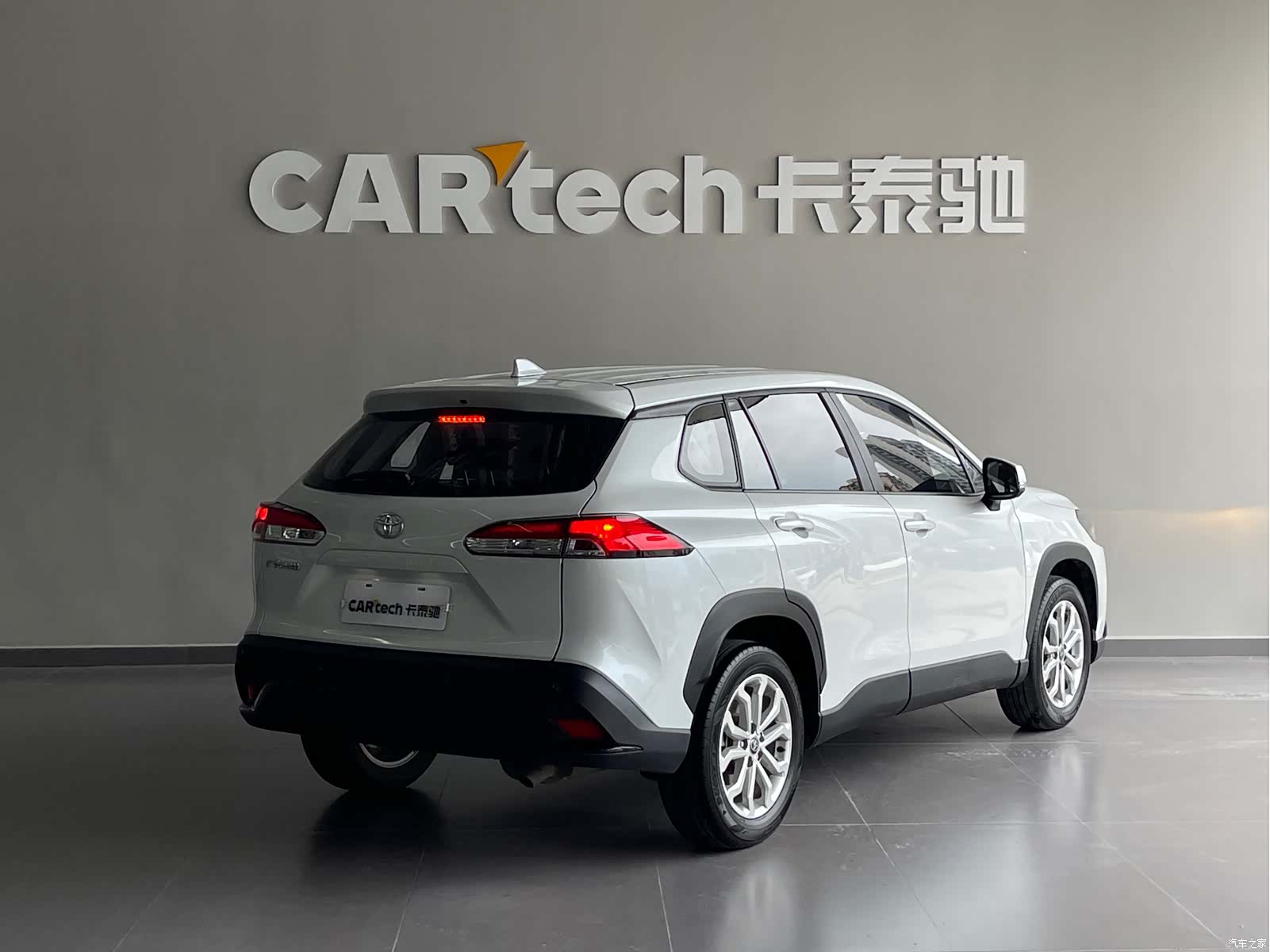 Toyota Frontlander, 2025 4