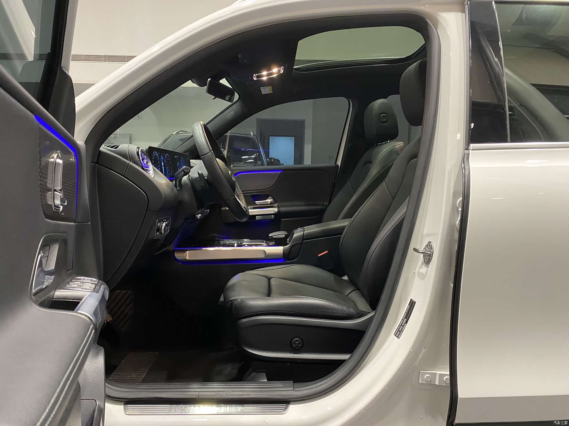 Mercedes-Benz GLB, 2020 8