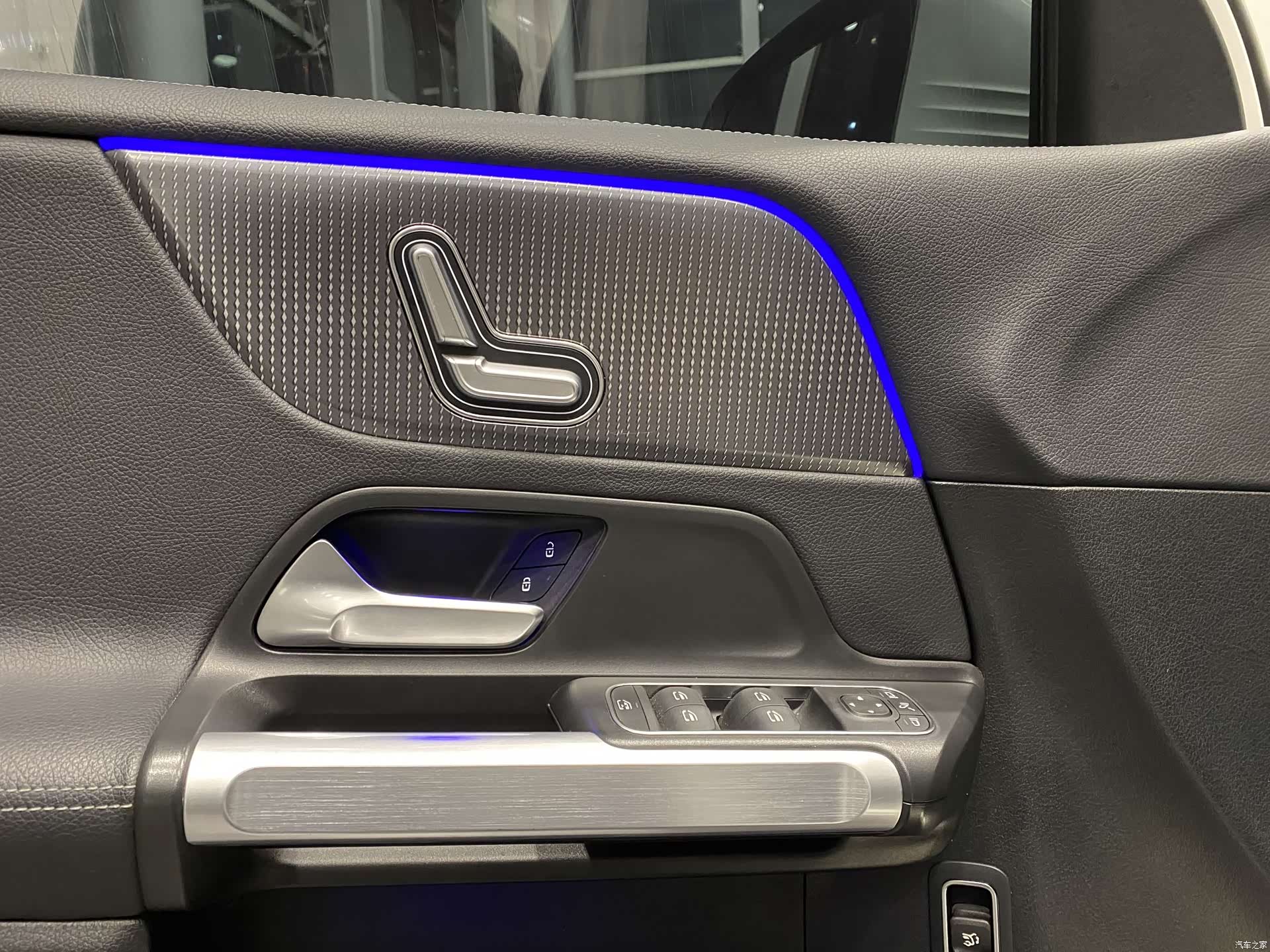 Mercedes-Benz GLB, 2020 4