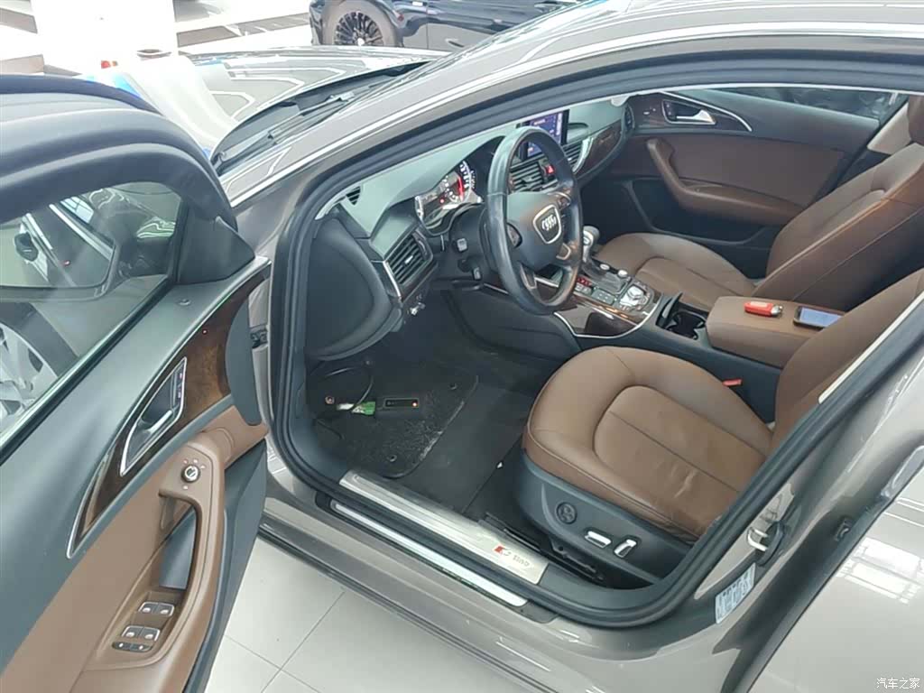 Audi A6L, 2014 16