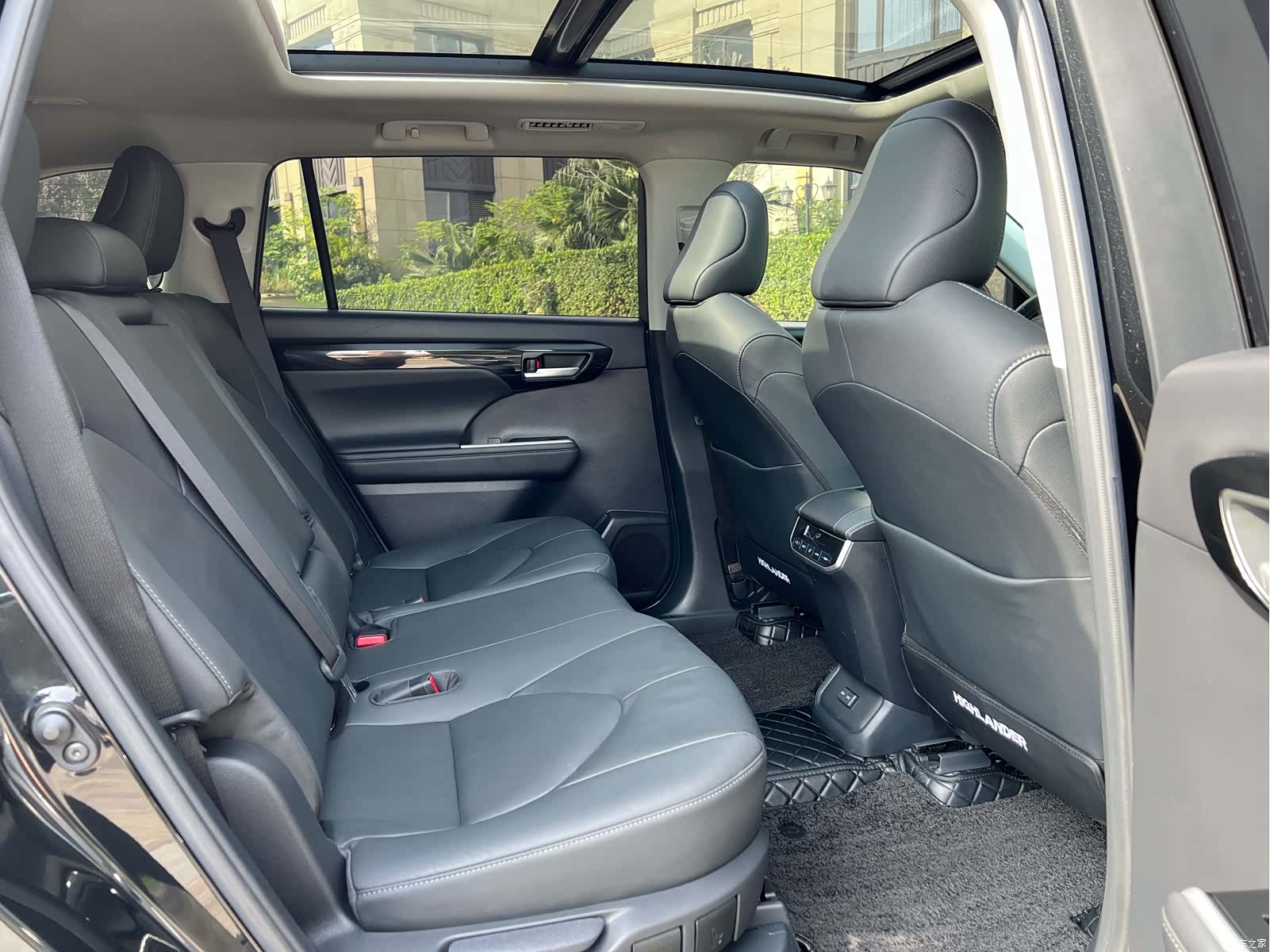 Toyota Highlander, 2022 10