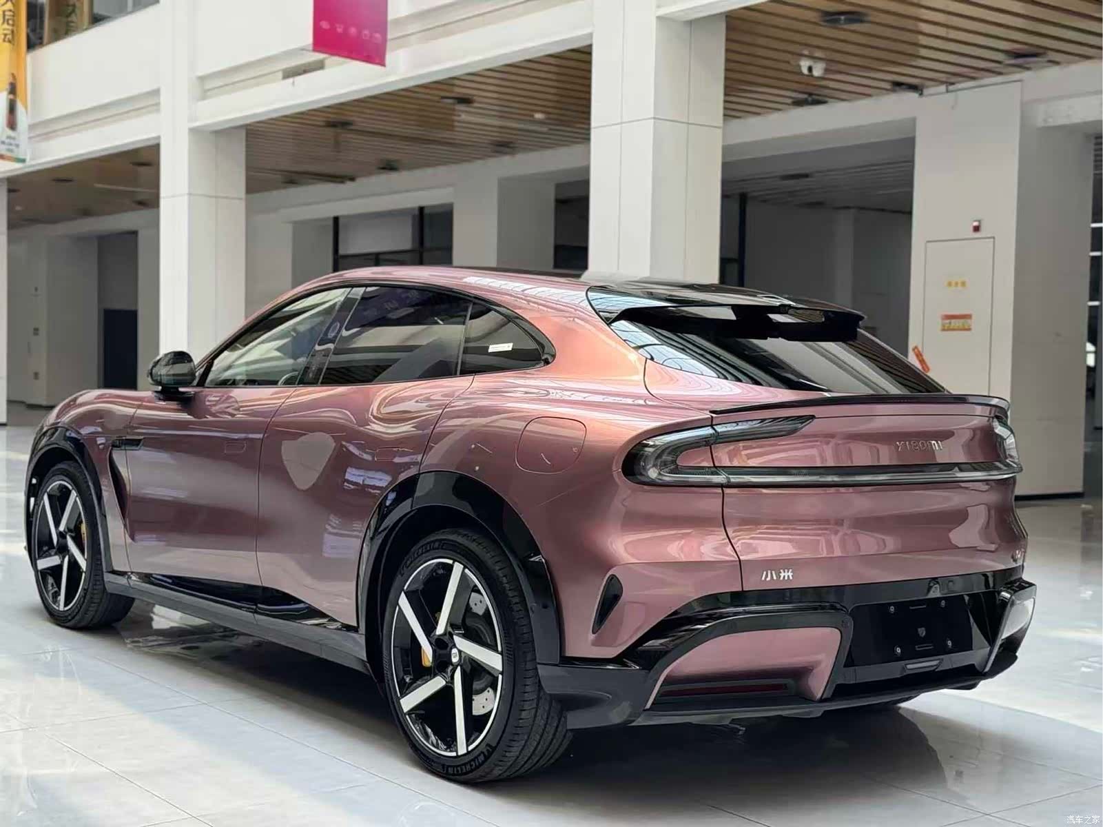 Xiaomi YU7, 2025 8