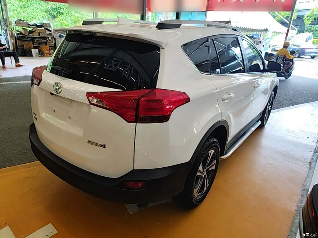 Toyota RAV4, 2016 7