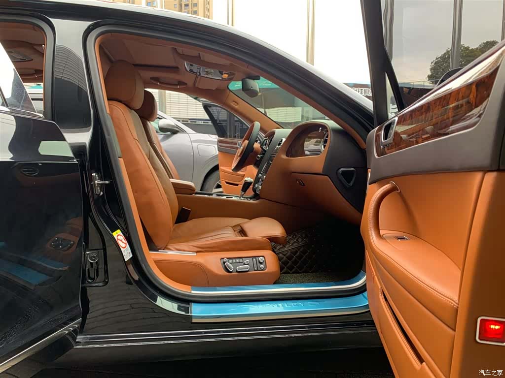 Bentley Flying Spur, 2012 19