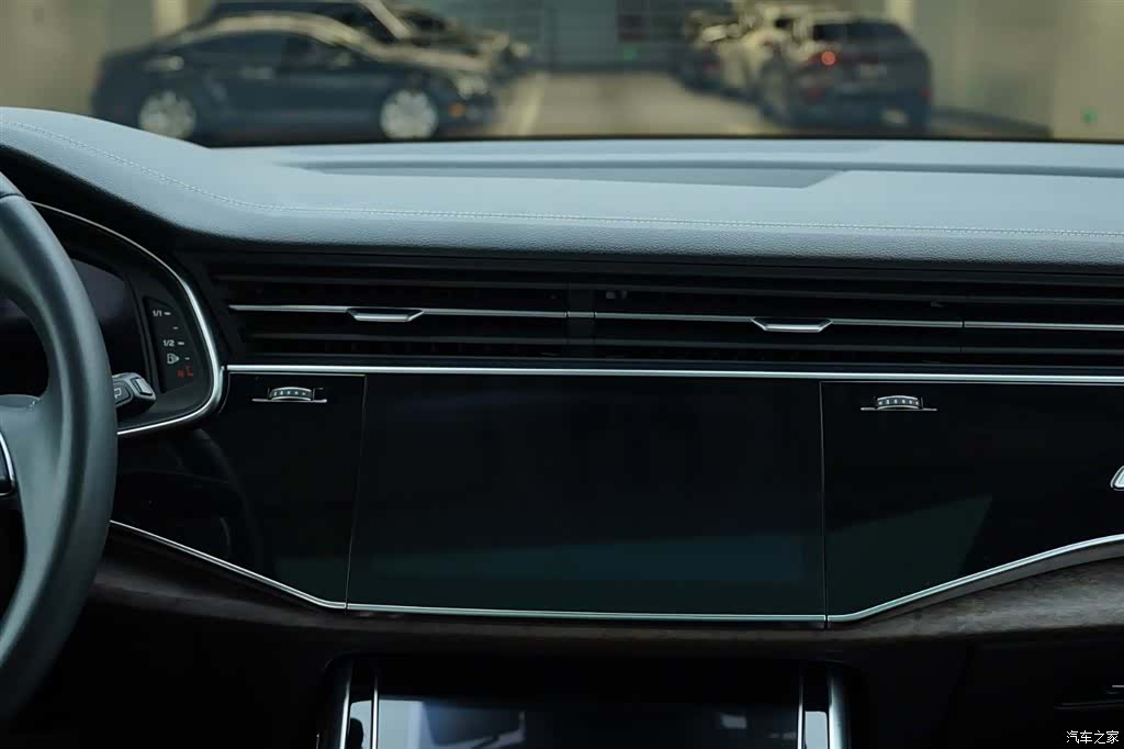 Audi Q7, 2023 18