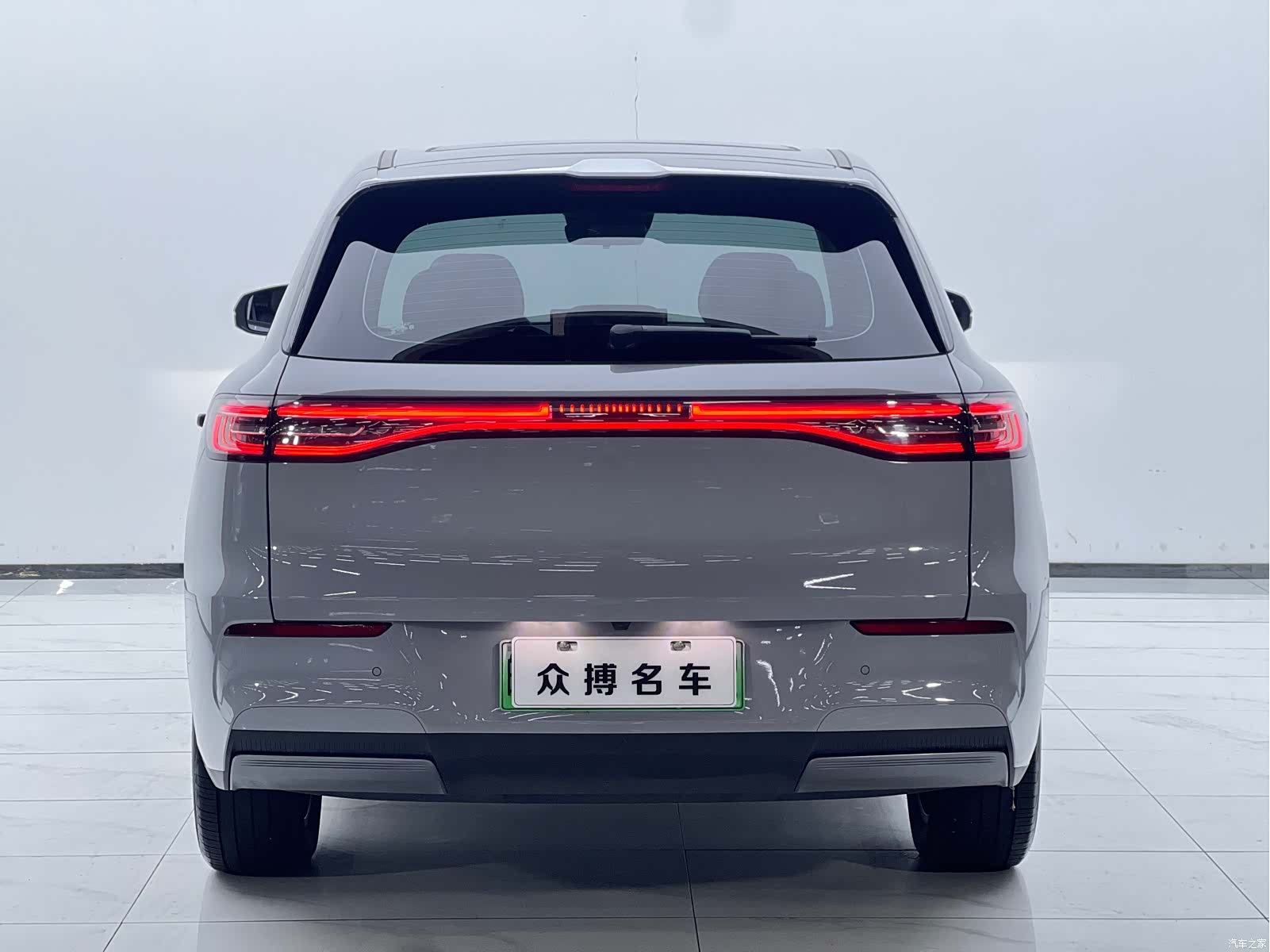 Geely Galaxy E5, 2025 4