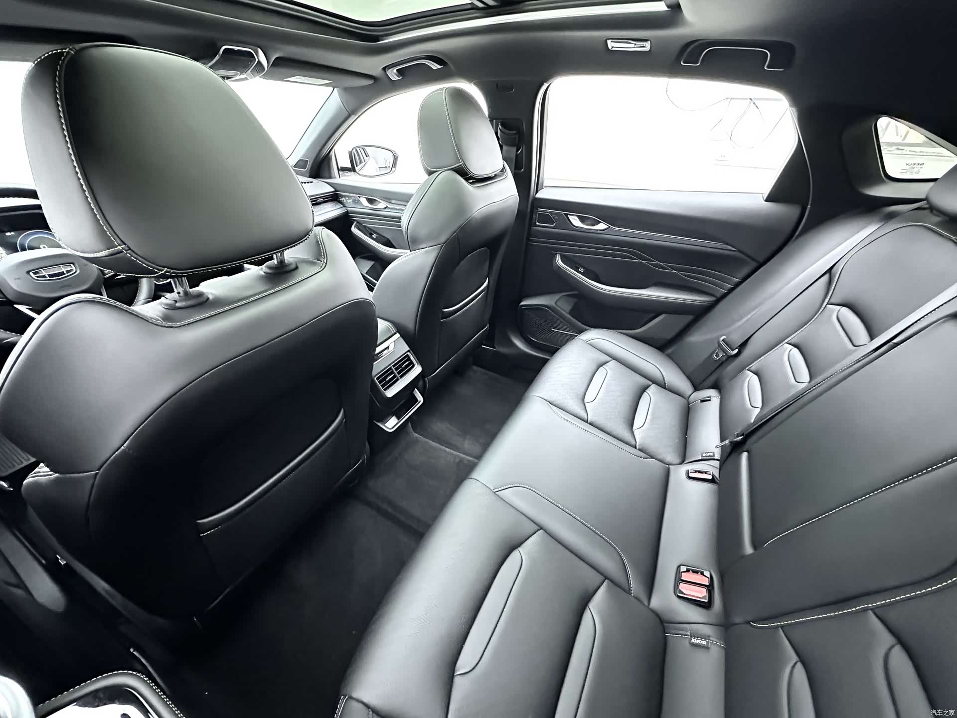 Geely Preface, 2024 11