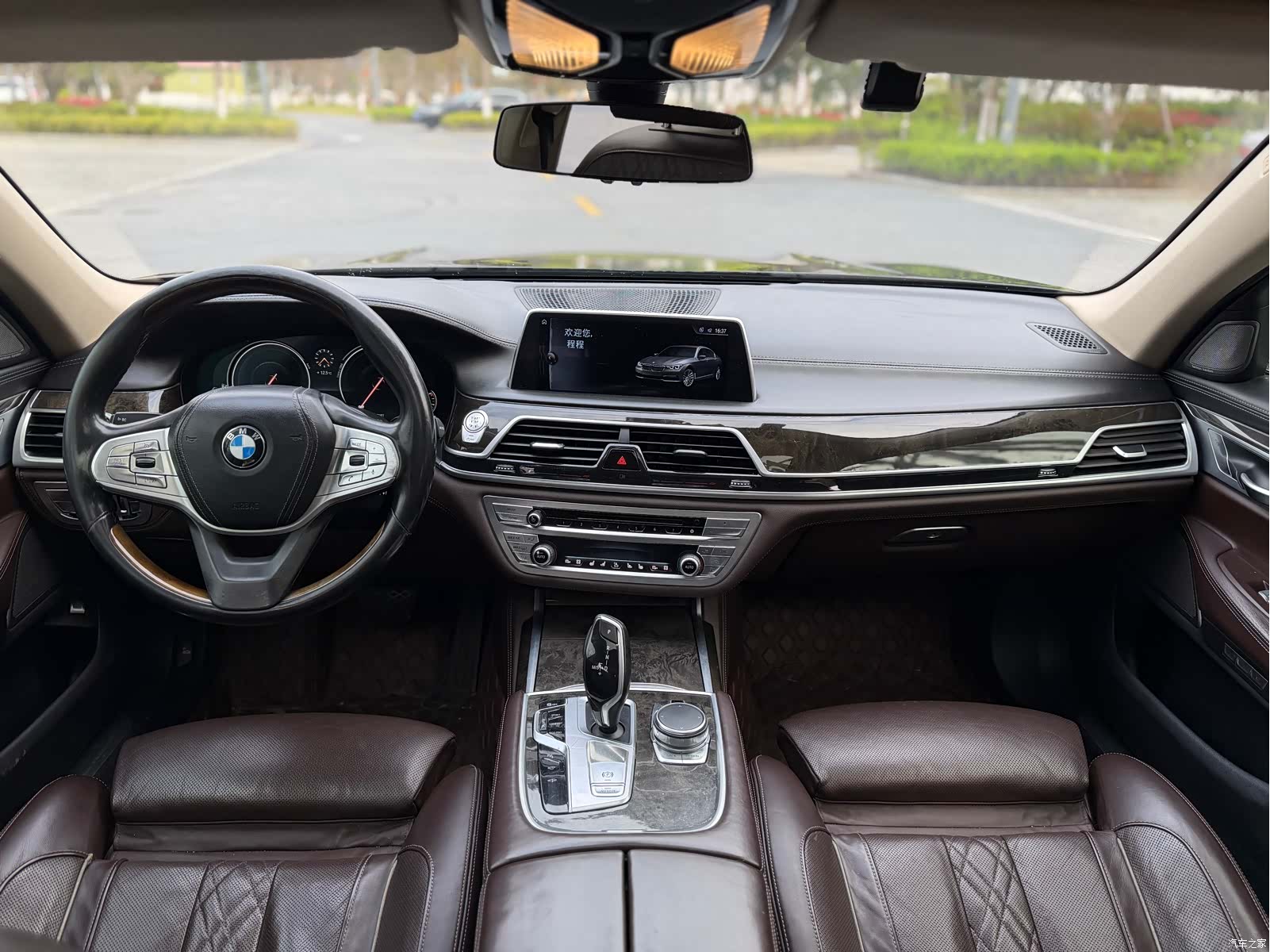 BMW 7 Series, 2016 8