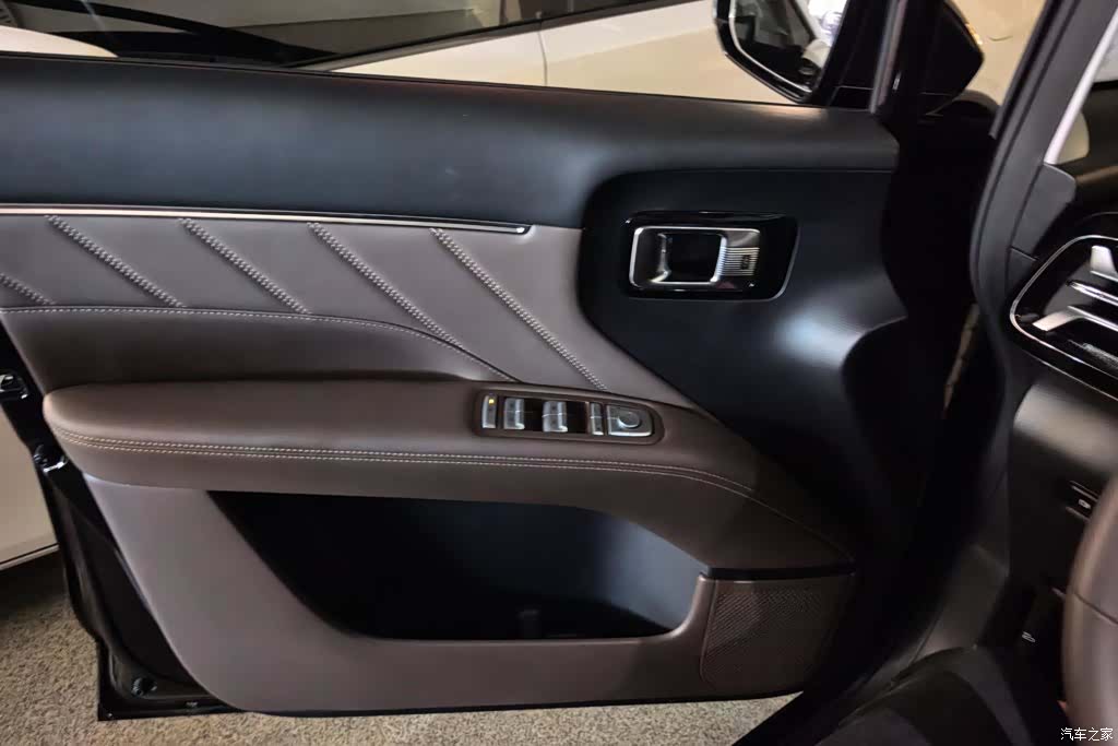 Wuling 730, 2025 7