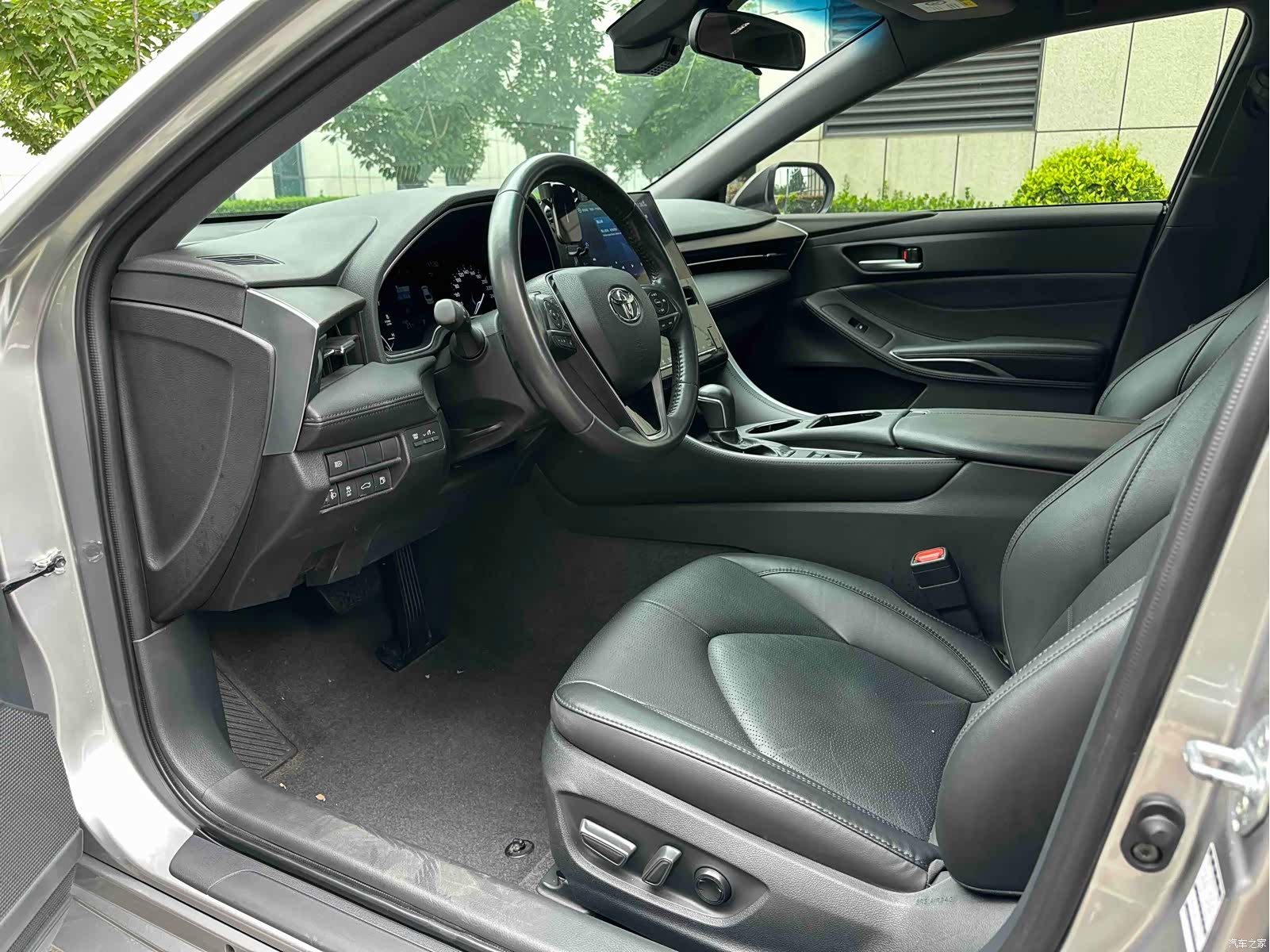 Toyota Avalon, 2022 4