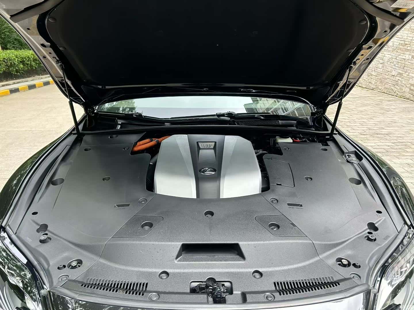 Lexus LS, 2018 7