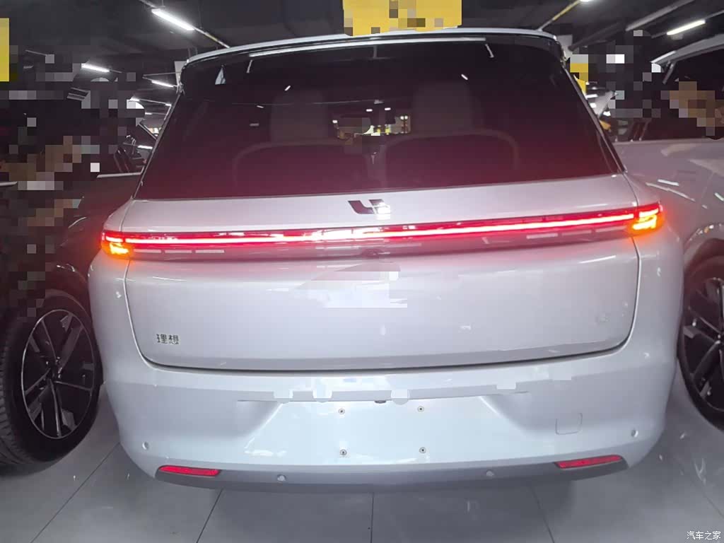 Li Auto L8, 2023 6