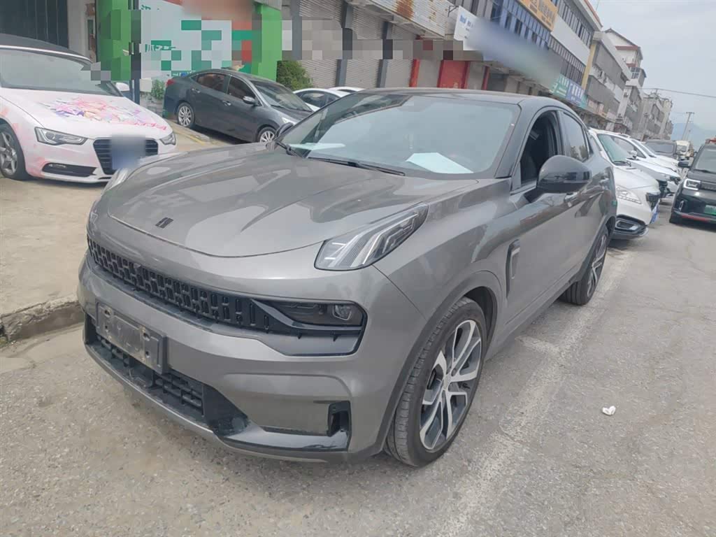 Lynk & Co 05