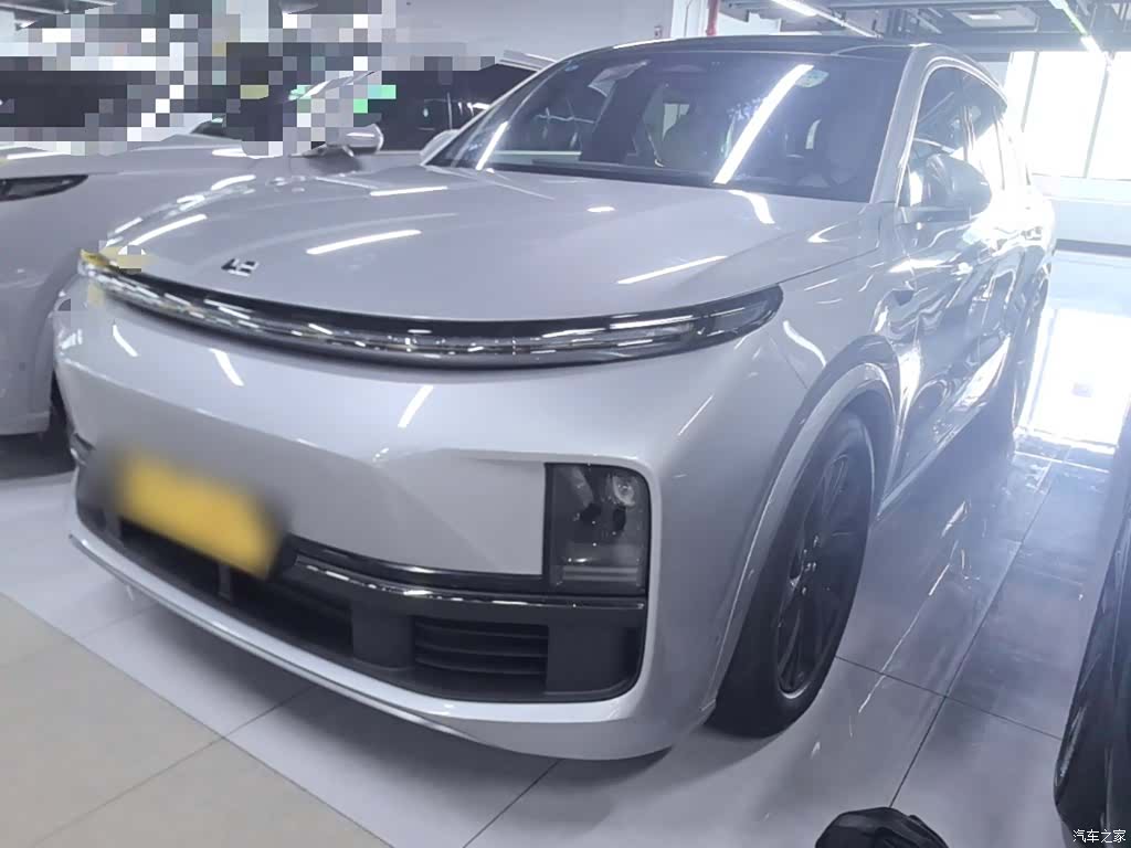 Li Auto L8, 2023 1