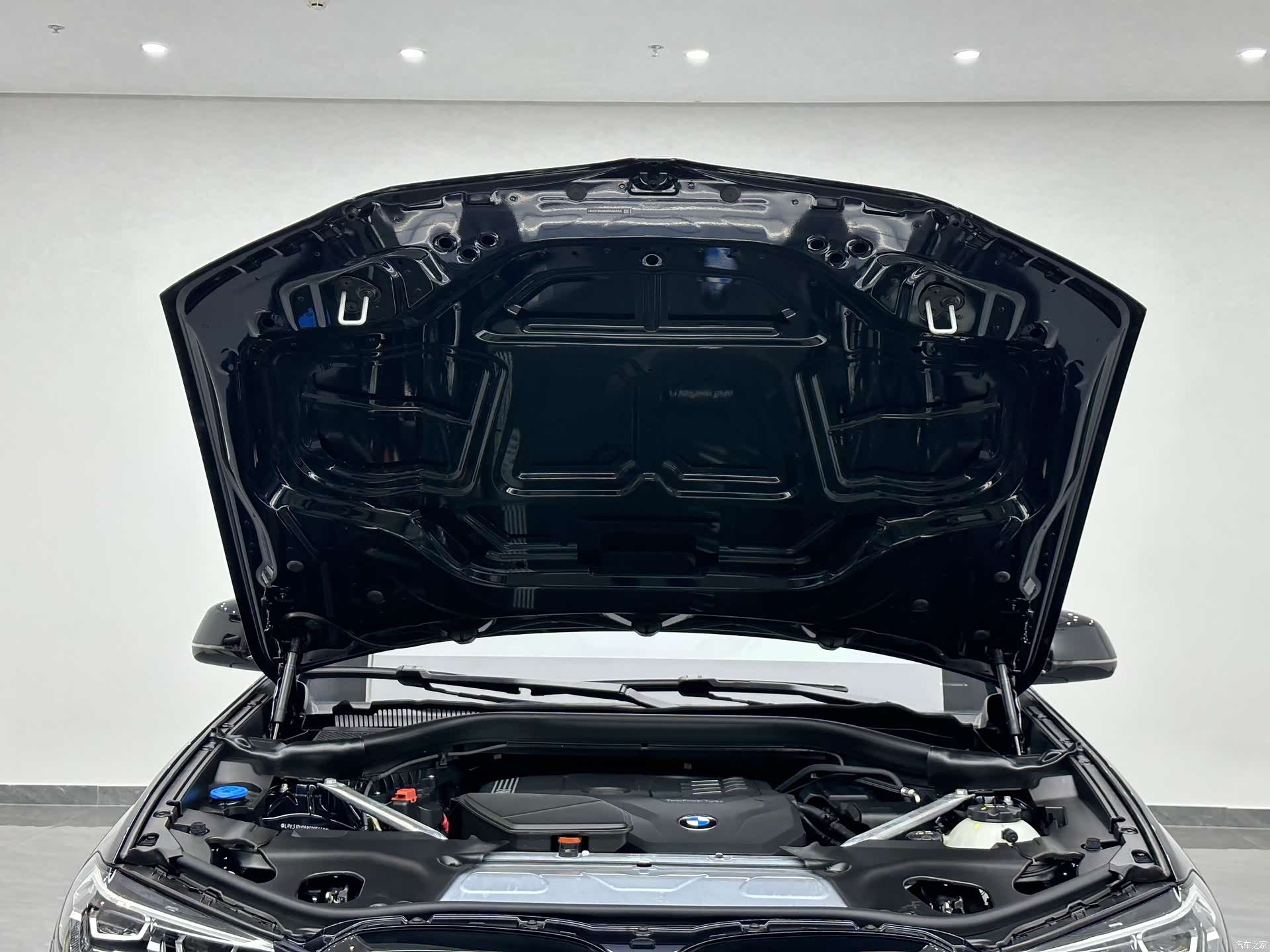BMW X3, 2024 25
