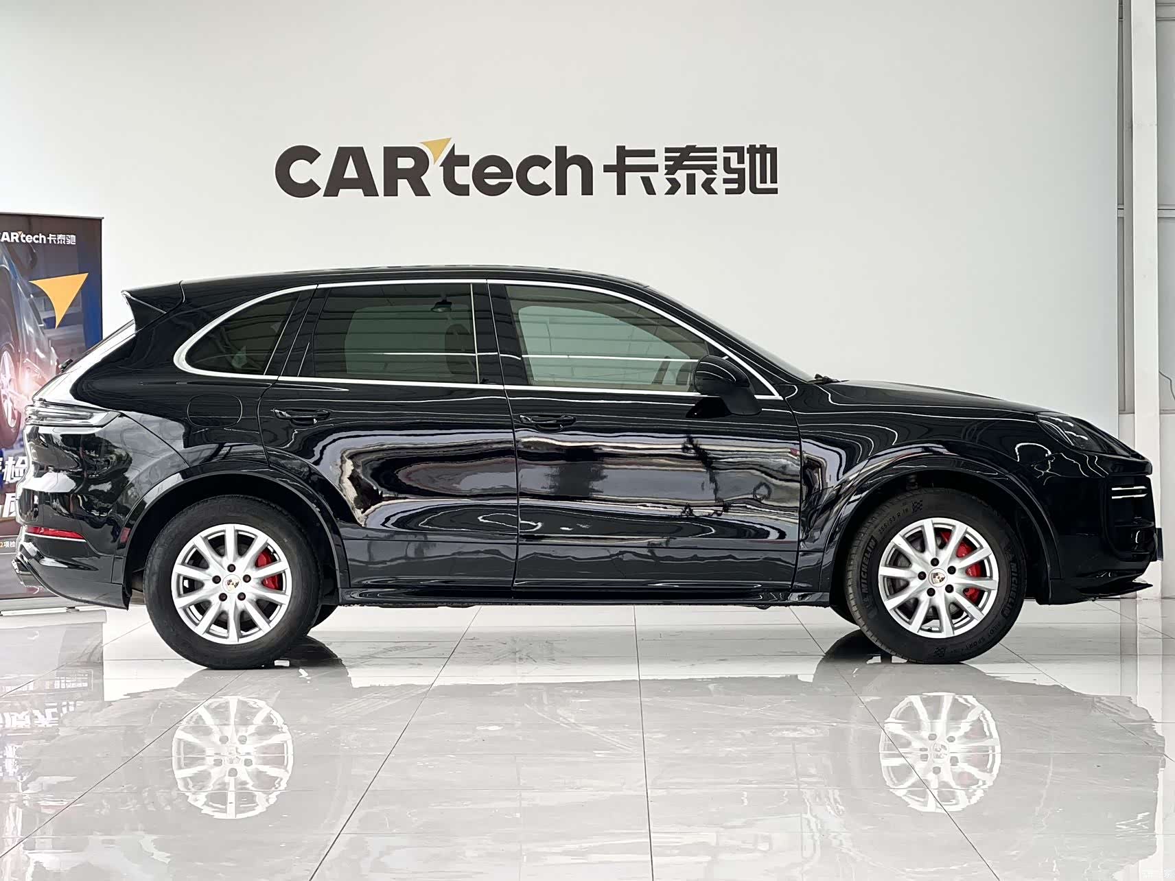 Porsche Cayenne, 2012 7