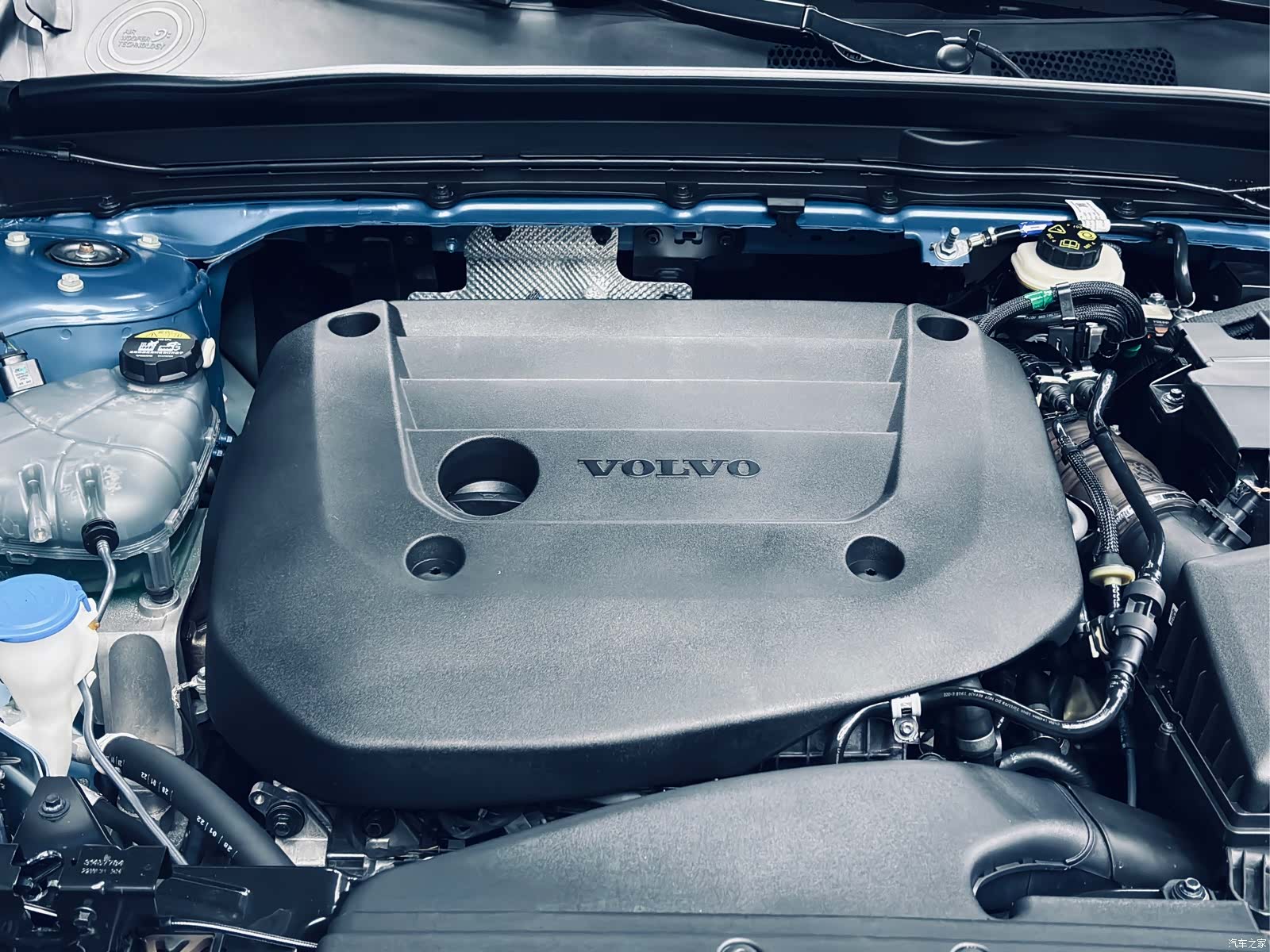 Volvo XC40, 2023 19
