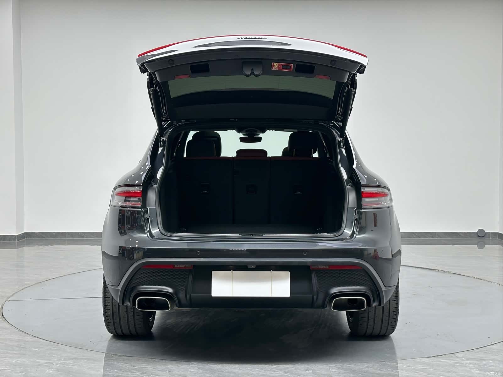 Porsche Macan, 2022 25