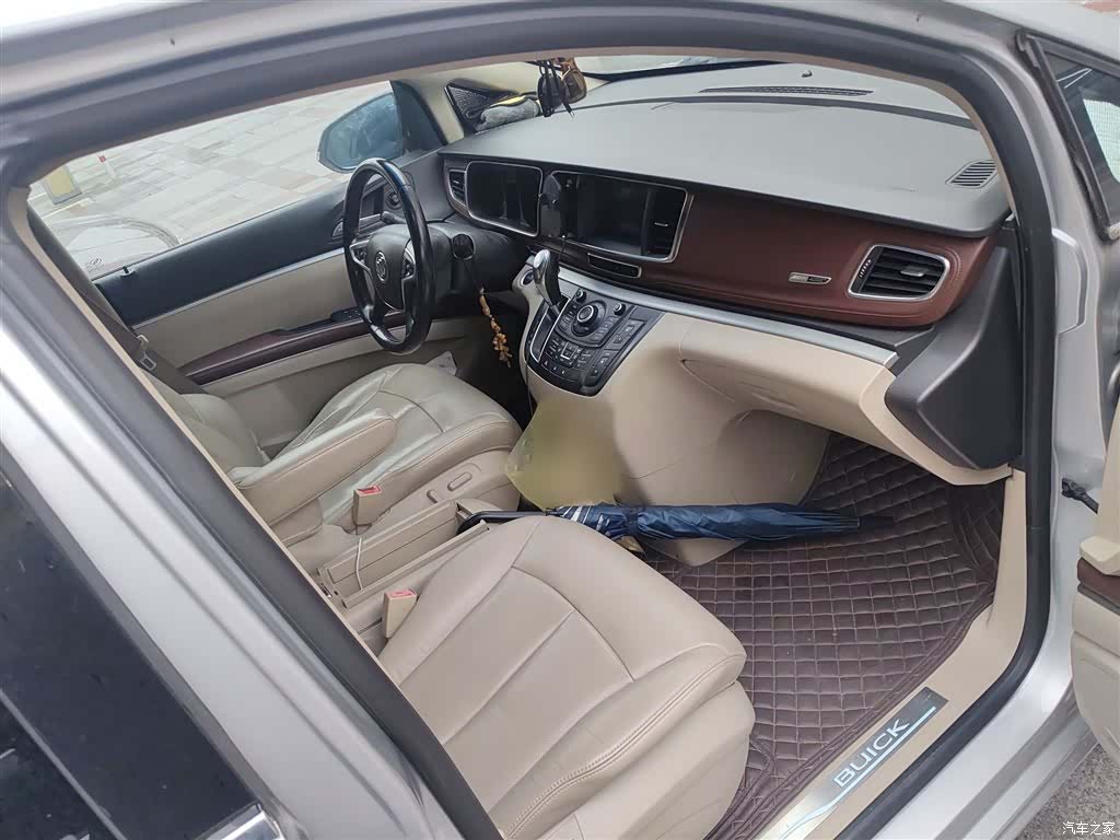 Buick GL8, 2016 20