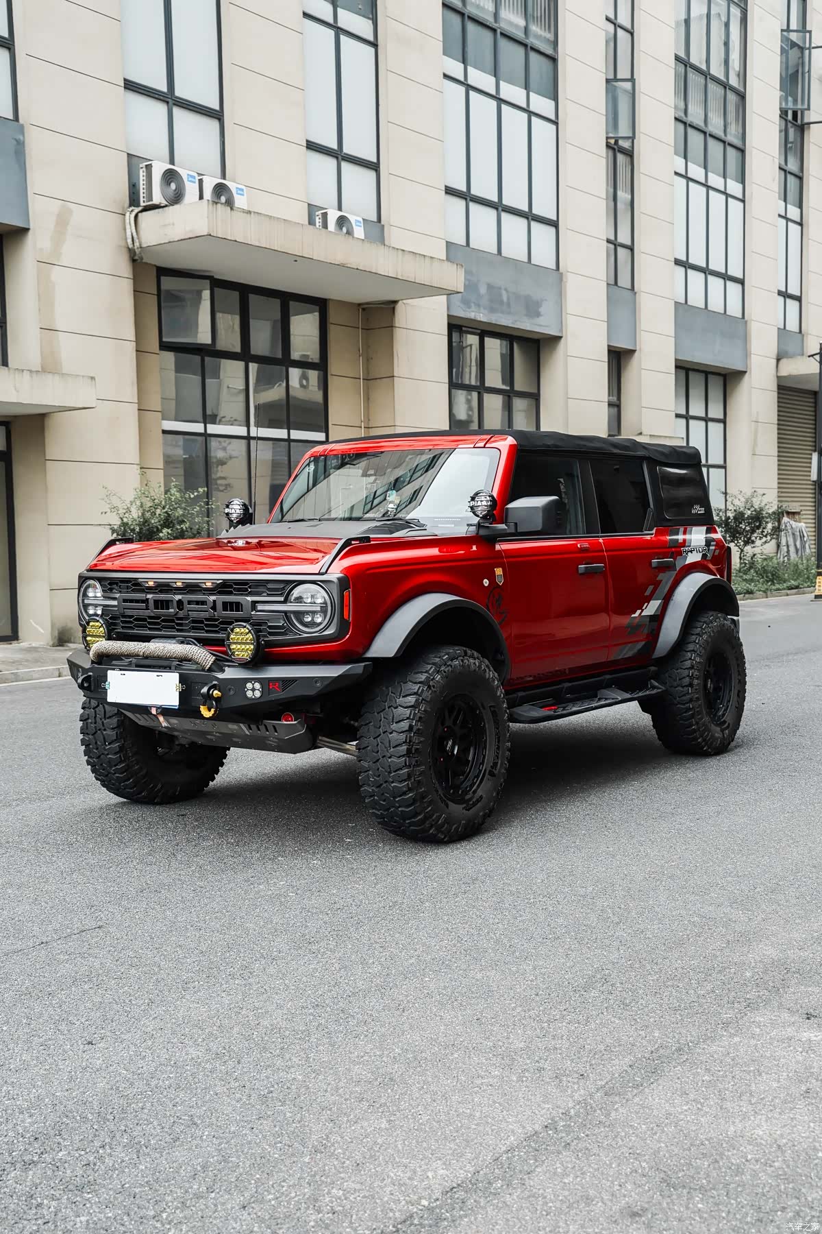 BroncoLieMa Bronco