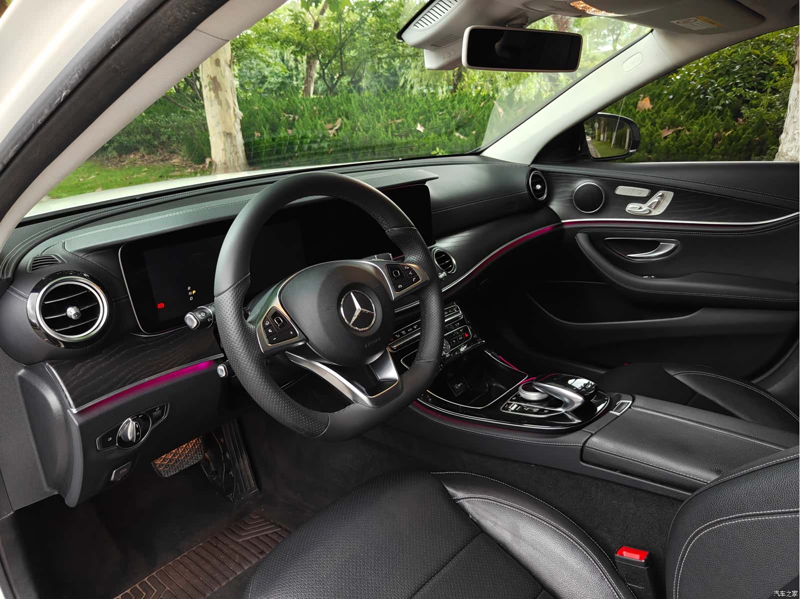 Mercedes-Benz E-Class, 2017 3