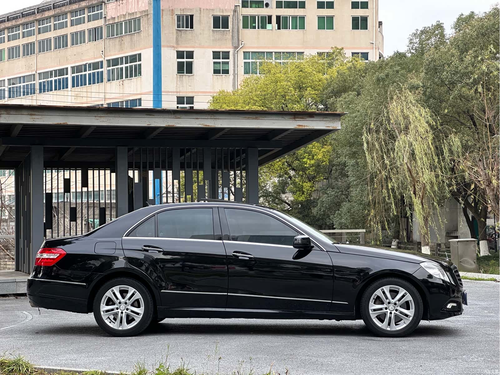 Mercedes-Benz E-Class, 2011 8
