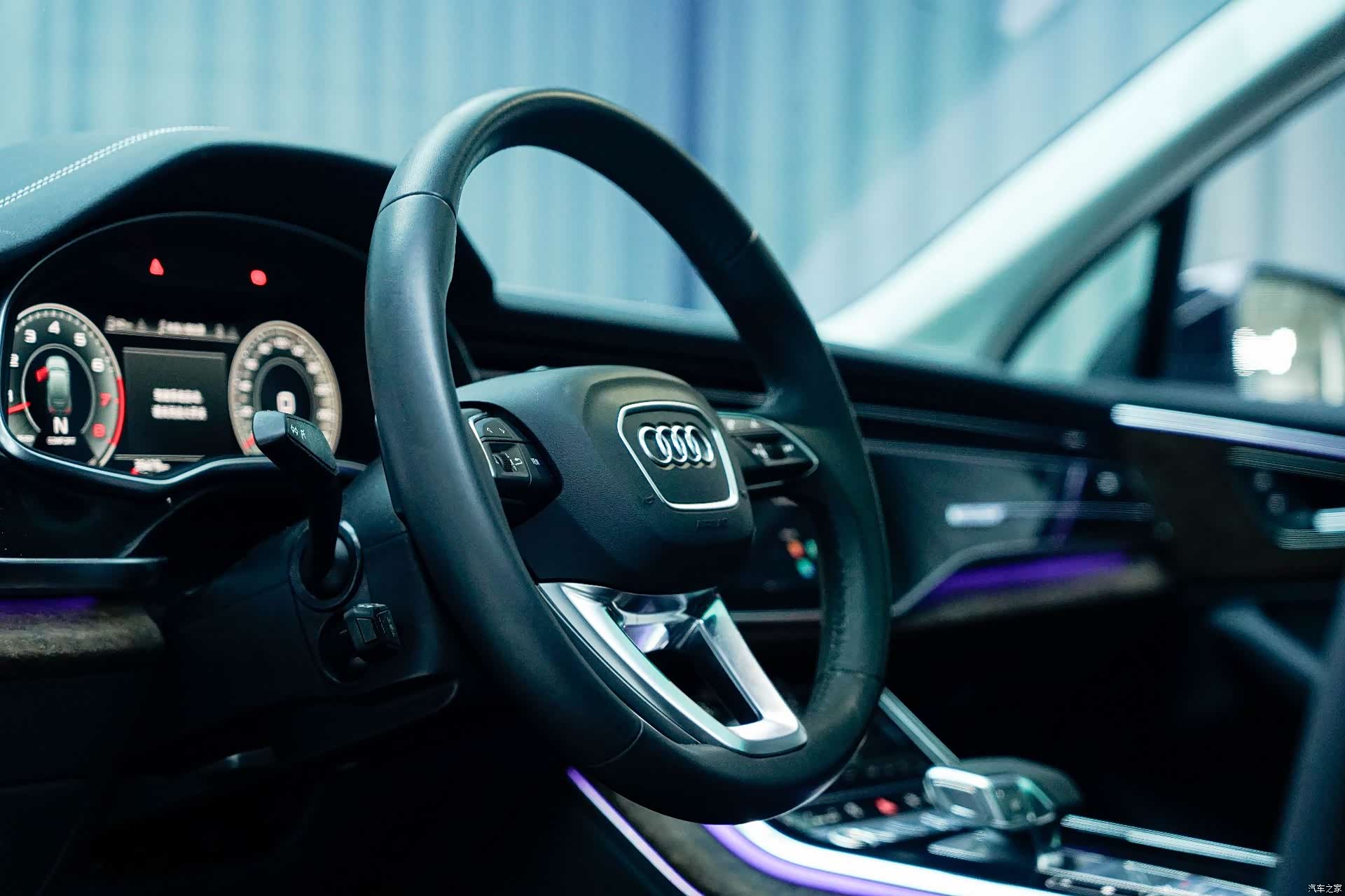 Audi Q7, 2023 9