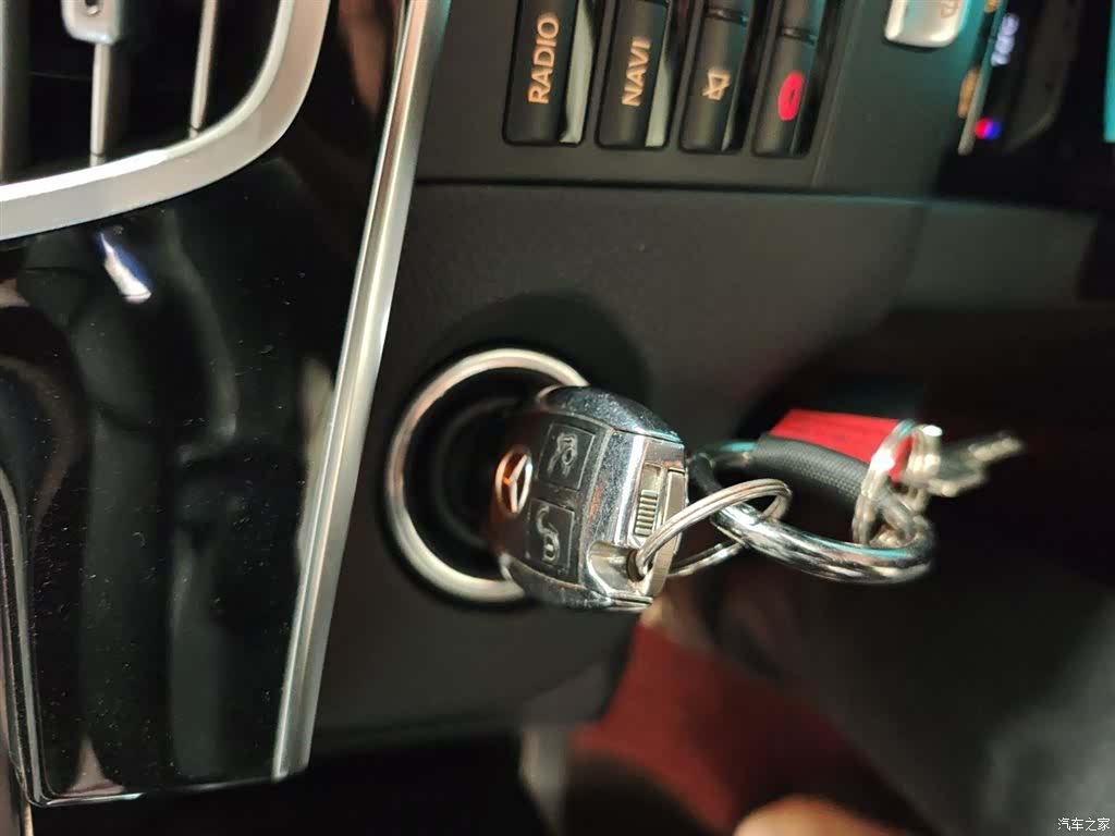 Mercedes-Benz E-Class, 2014 12