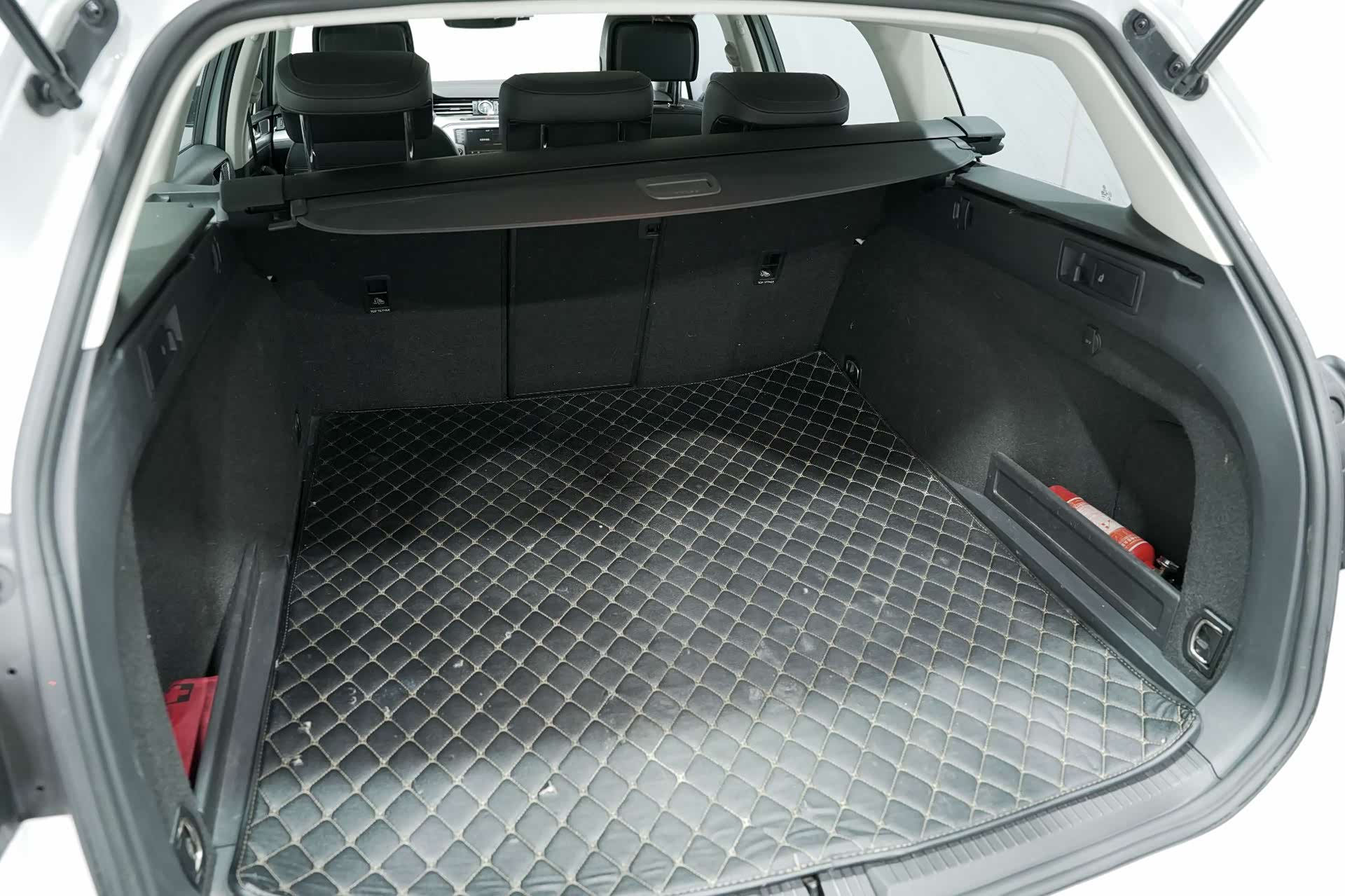 Volkswagen Variant, 2017 18