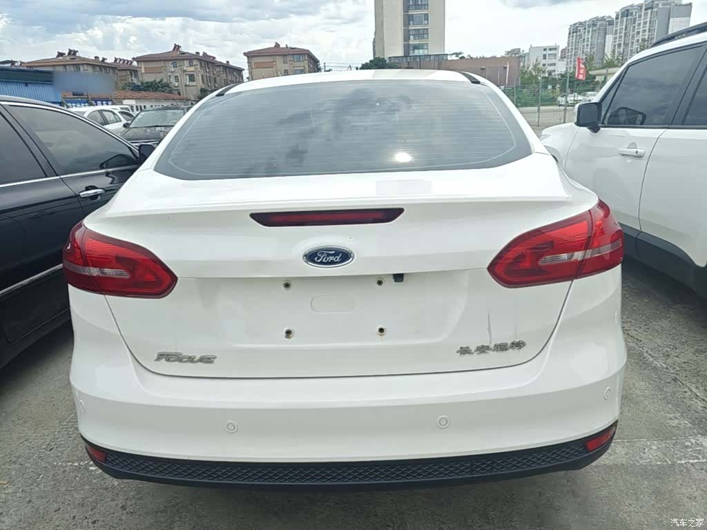 Ford Focus, 2016 6
