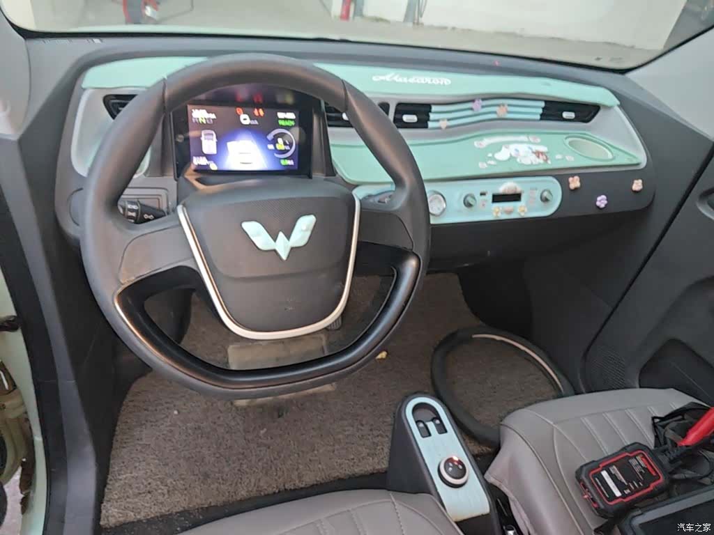 Wuling MINIEV, 2021 6