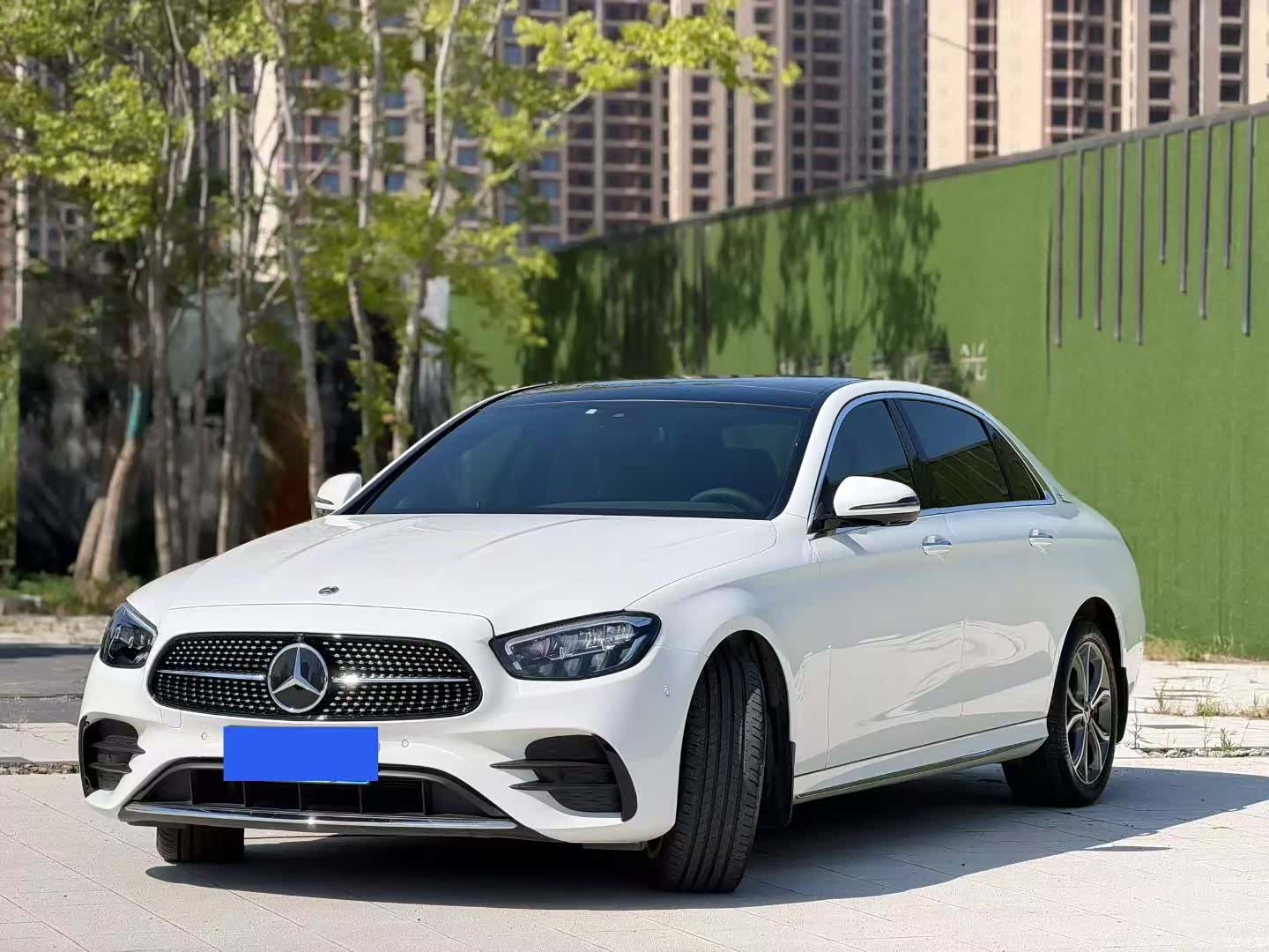 Mercedes-Benz E-Class, 2023 1