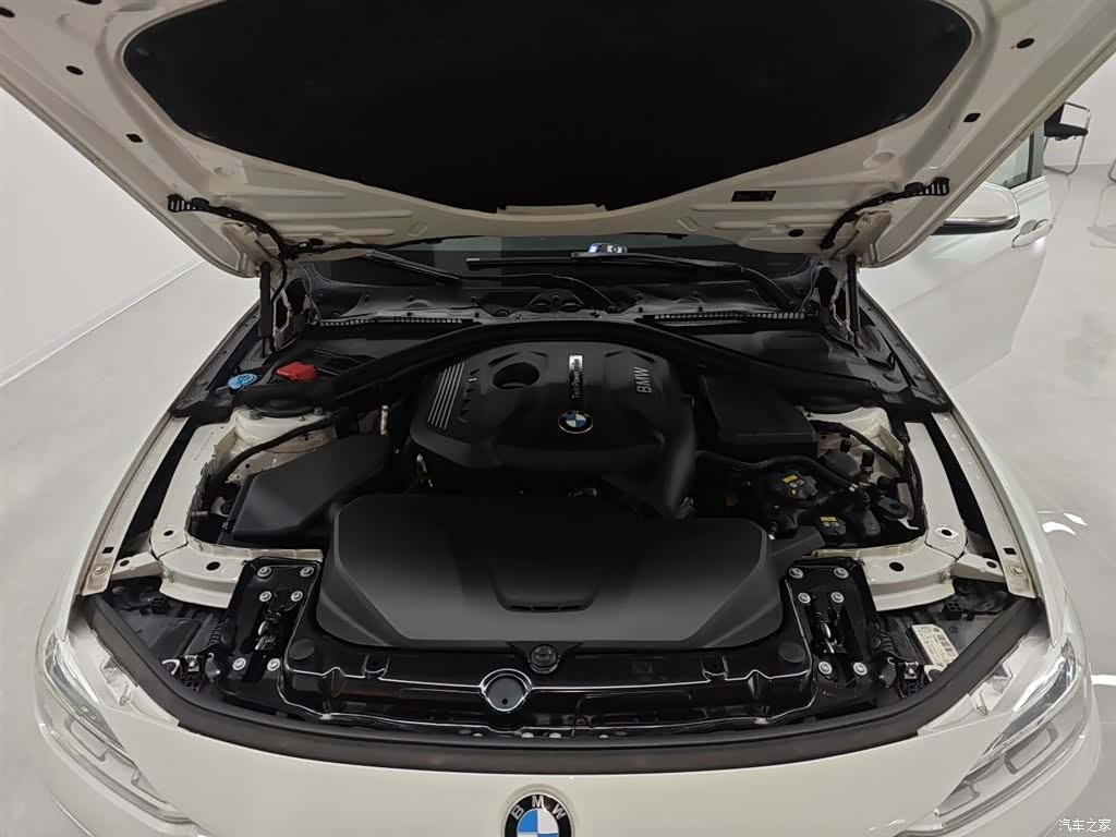BMW 3 Series, 2018 20